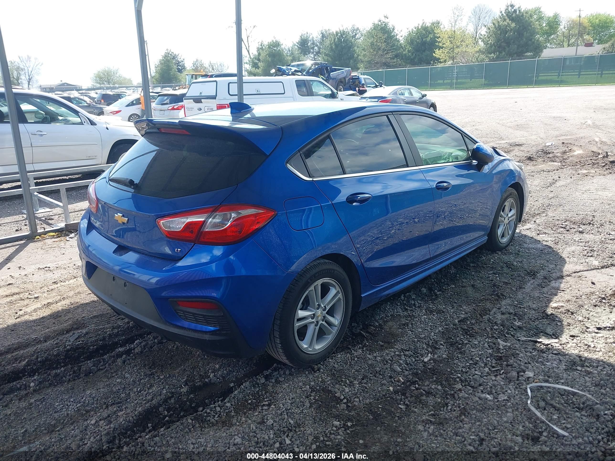 CHEVROLET CRUZE image 4