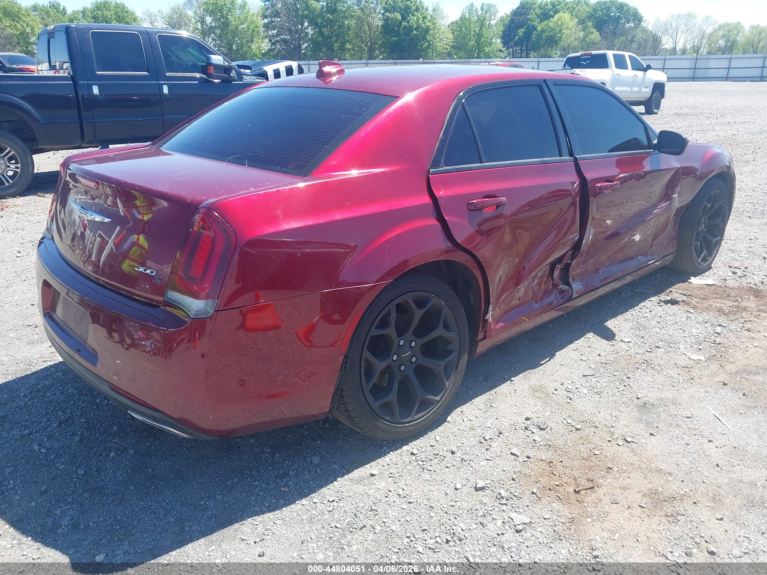 CHRYSLER 300 image 4