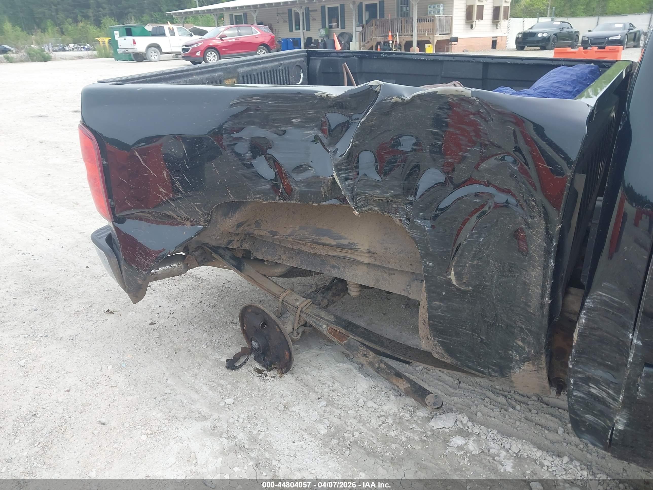 CHEVROLET SILVERADO image 6
