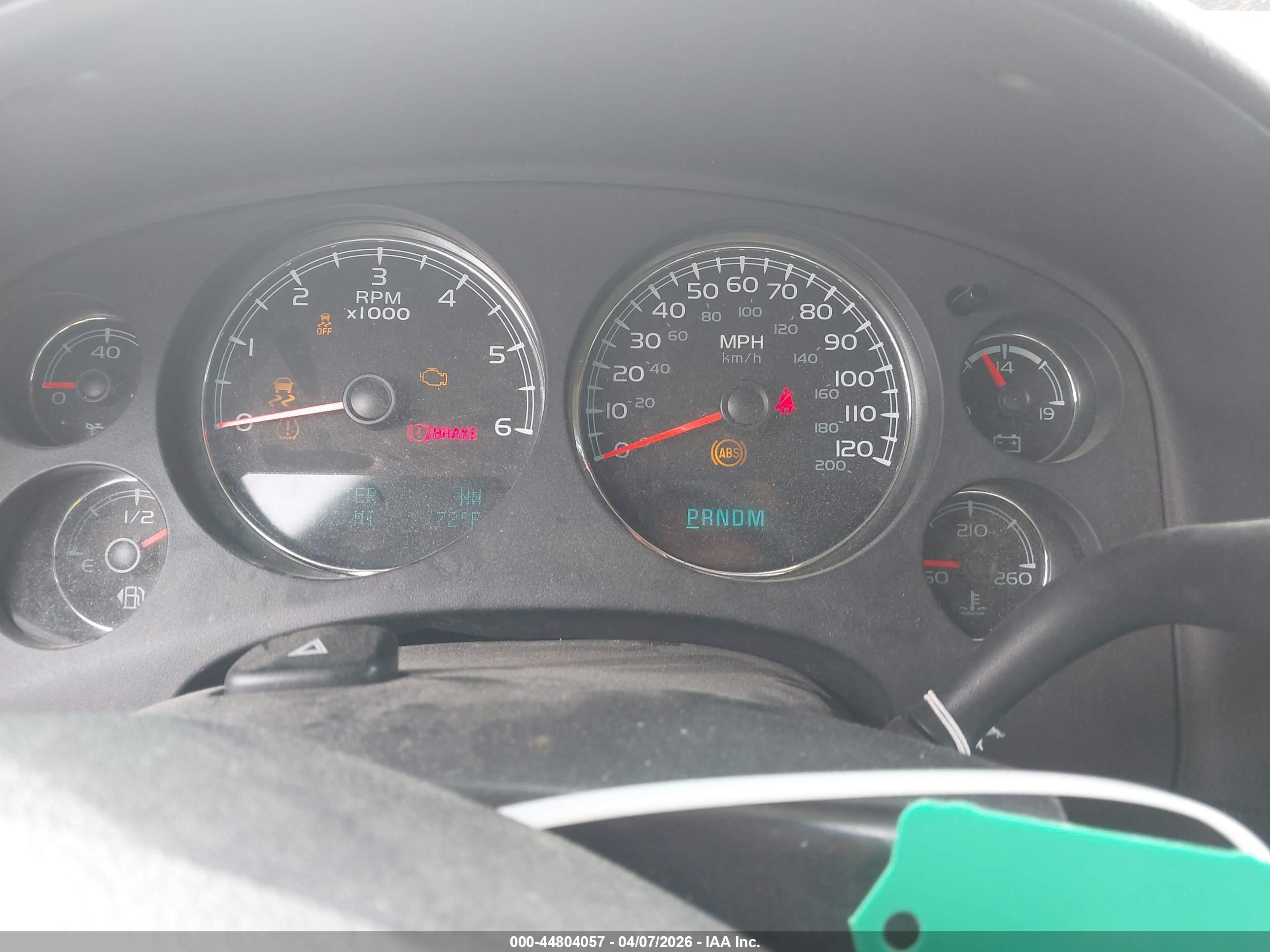 CHEVROLET SILVERADO image 7