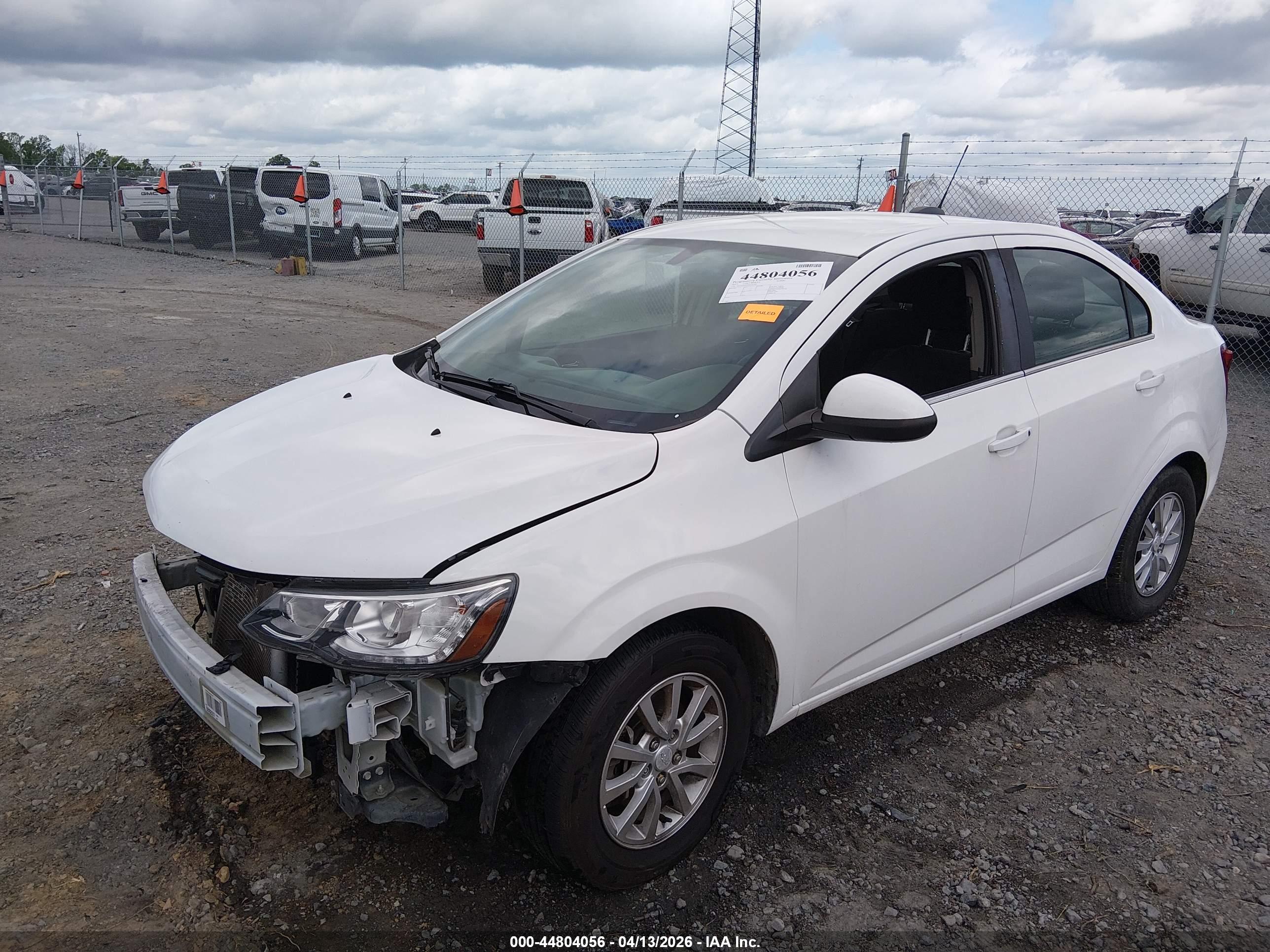 CHEVROLET SONIC image 2