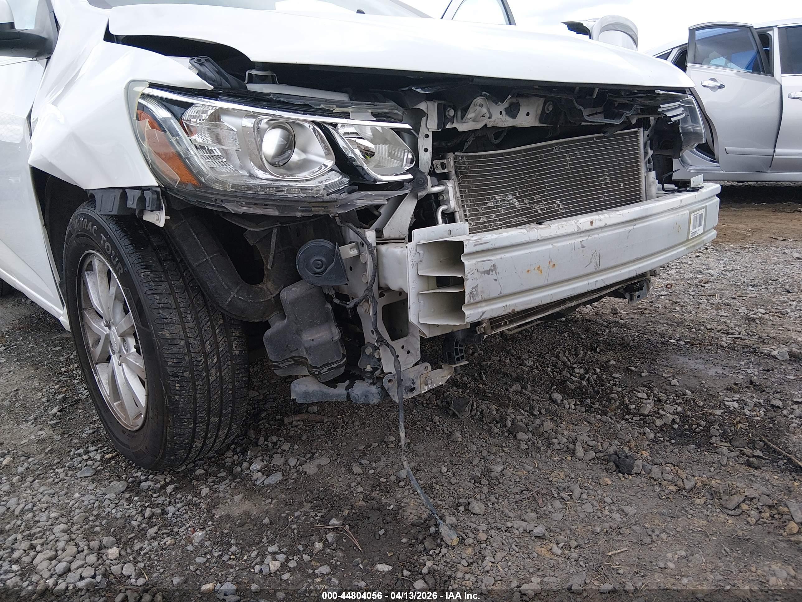 CHEVROLET SONIC image 6