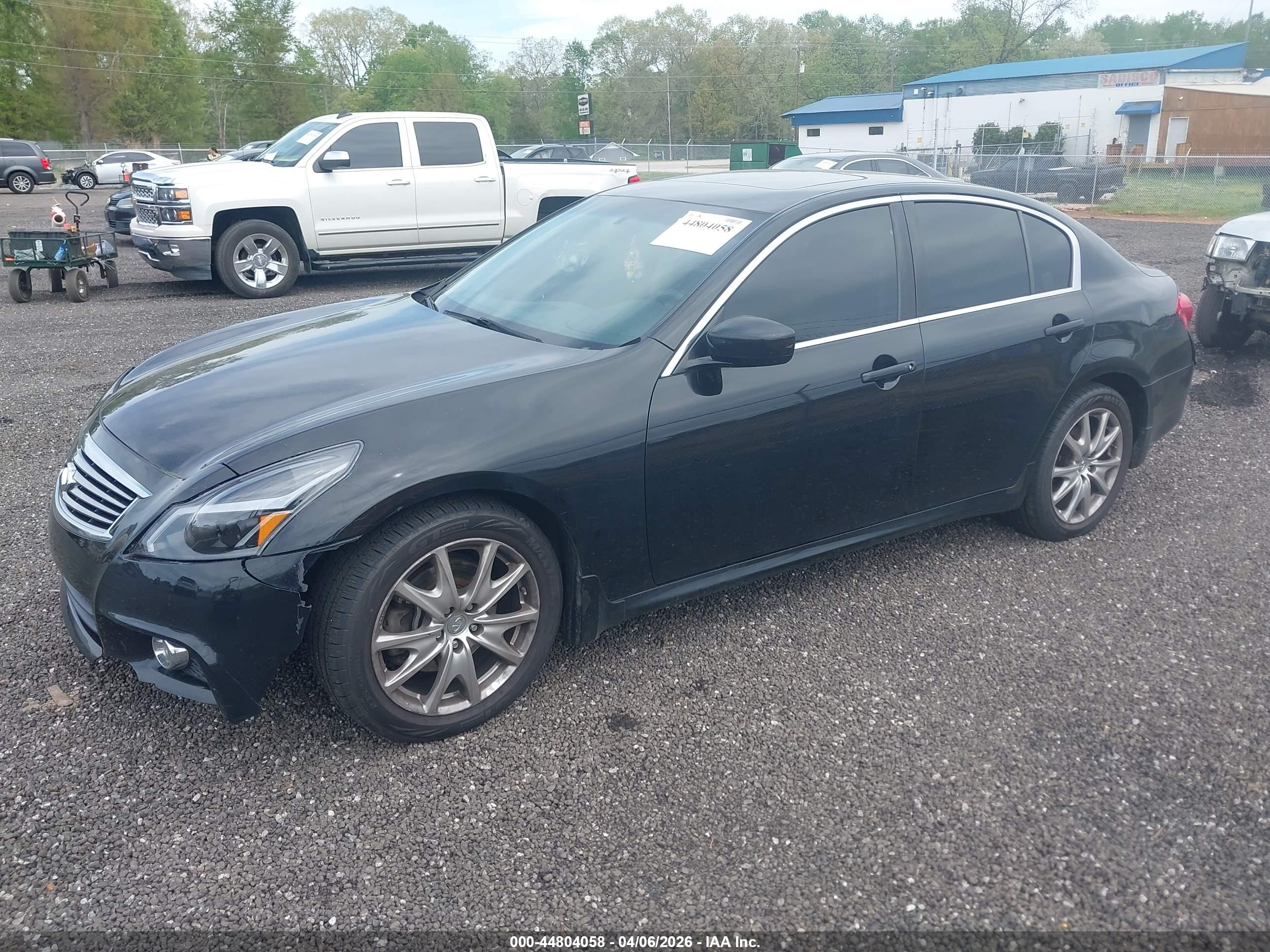 INFINITI G37X image 2