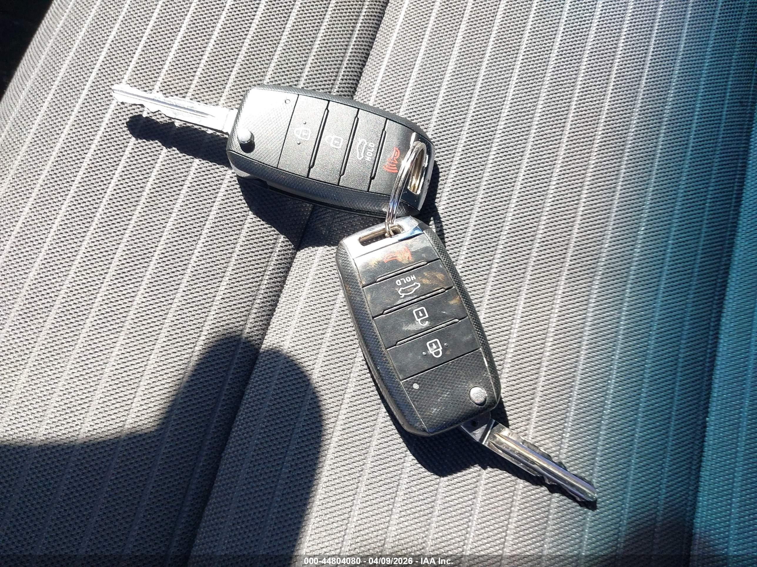 KIA FORTE image 11
