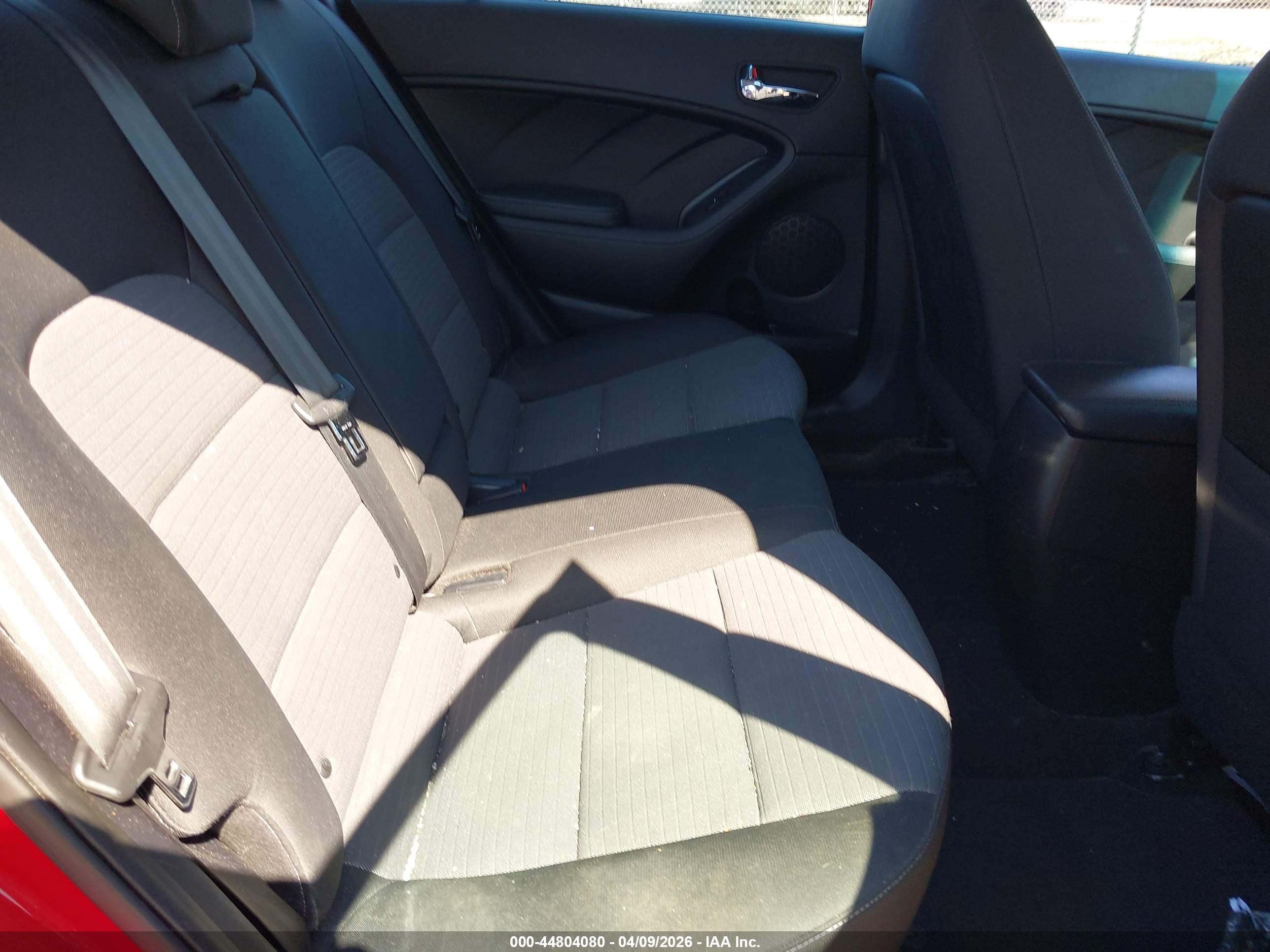 KIA FORTE image 8