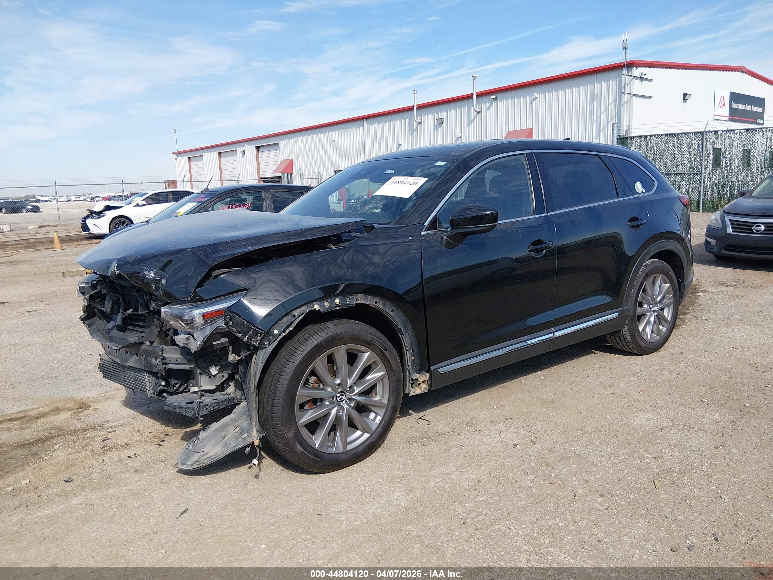 MAZDA CX-9 image 2