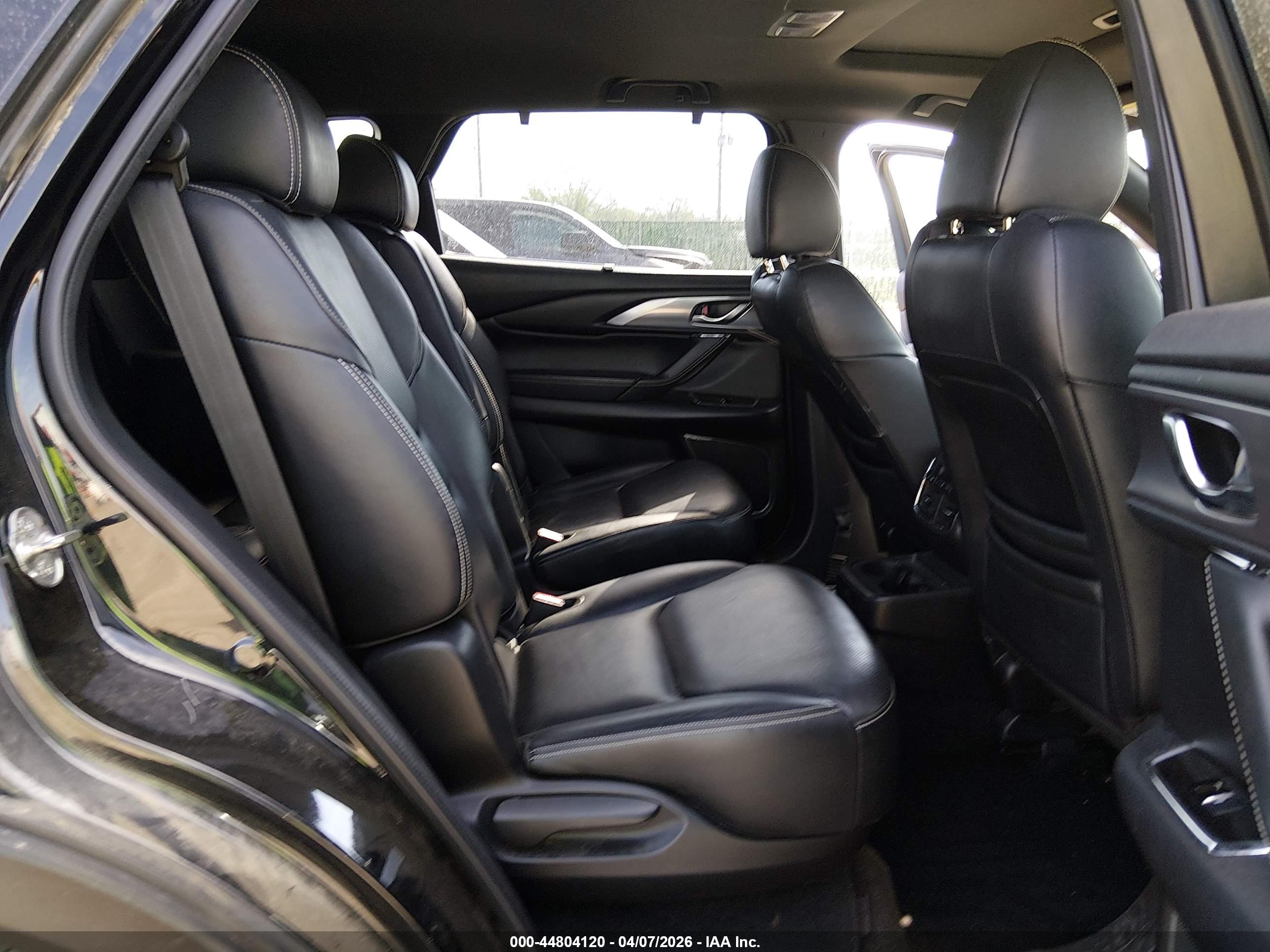 MAZDA CX-9 image 8