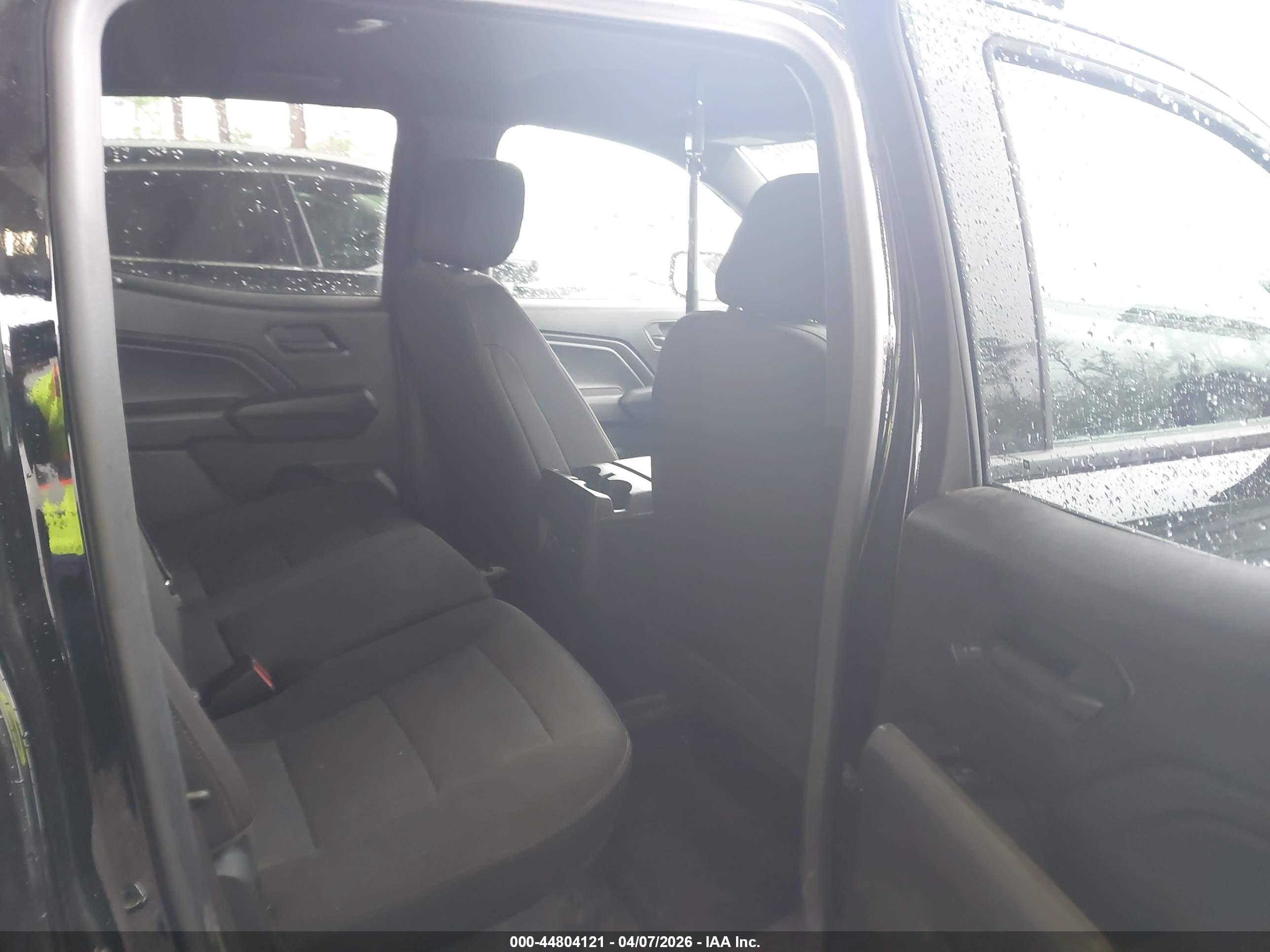 CHEVROLET COLORADO image 8