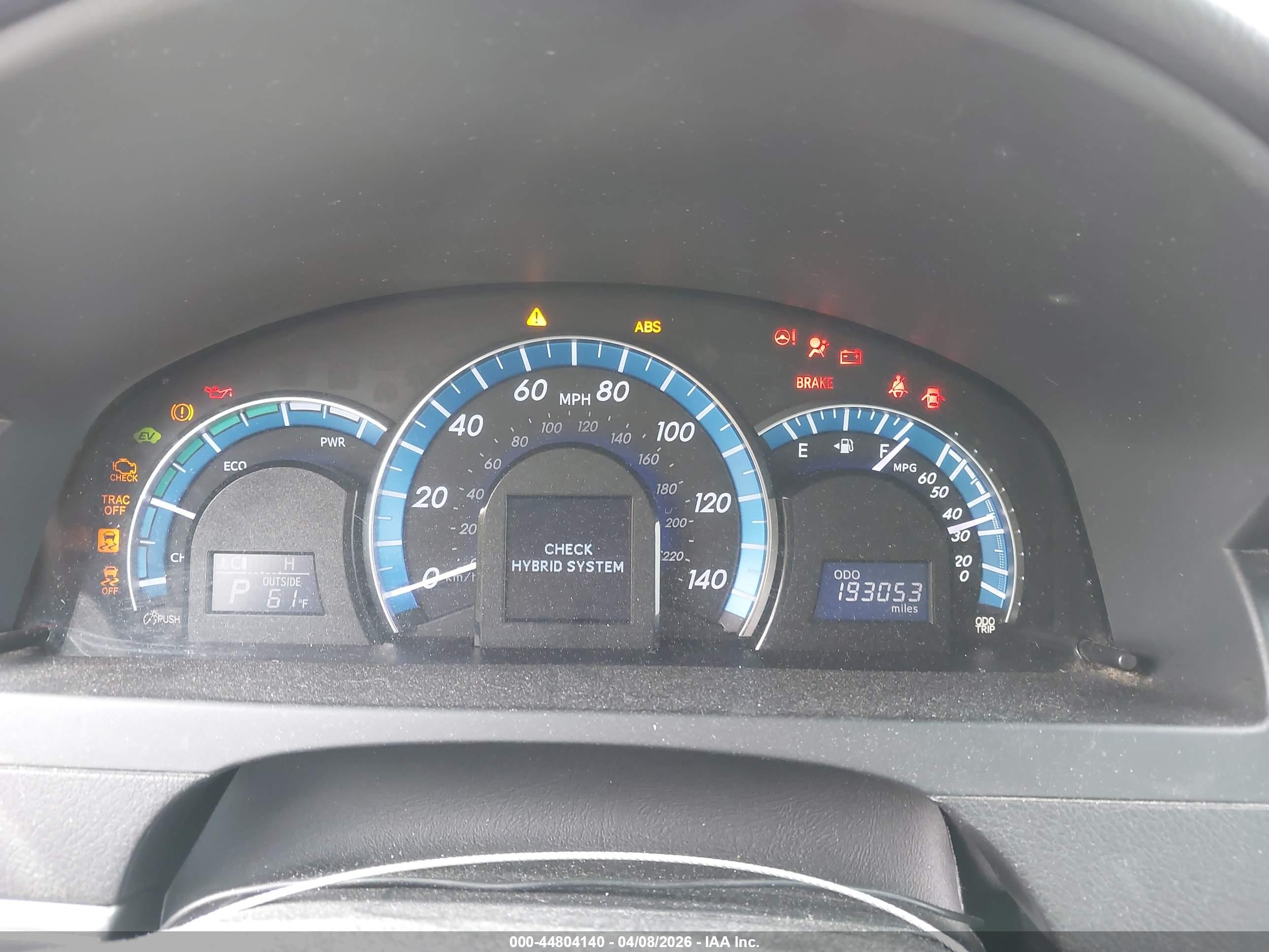 TOYOTA CAMRY image 7