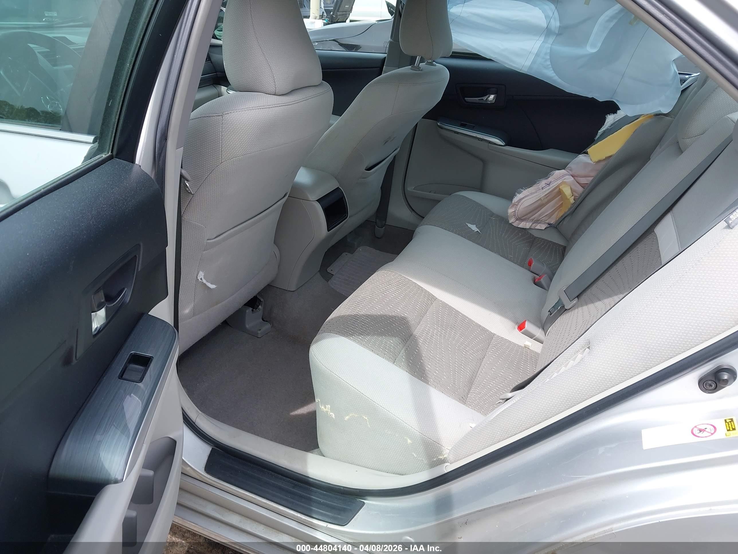 TOYOTA CAMRY image 8