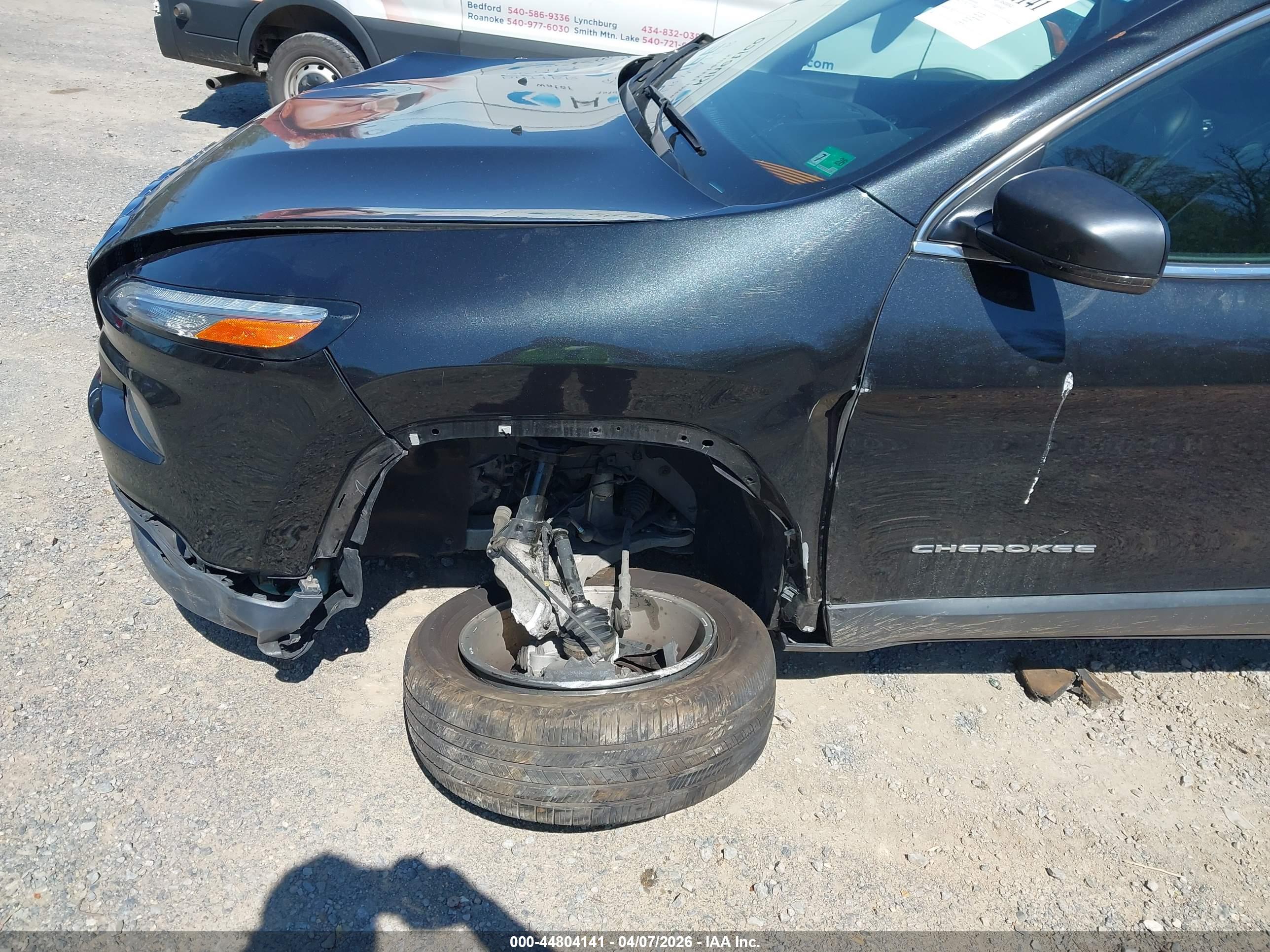 JEEP CHEROKEE image 6