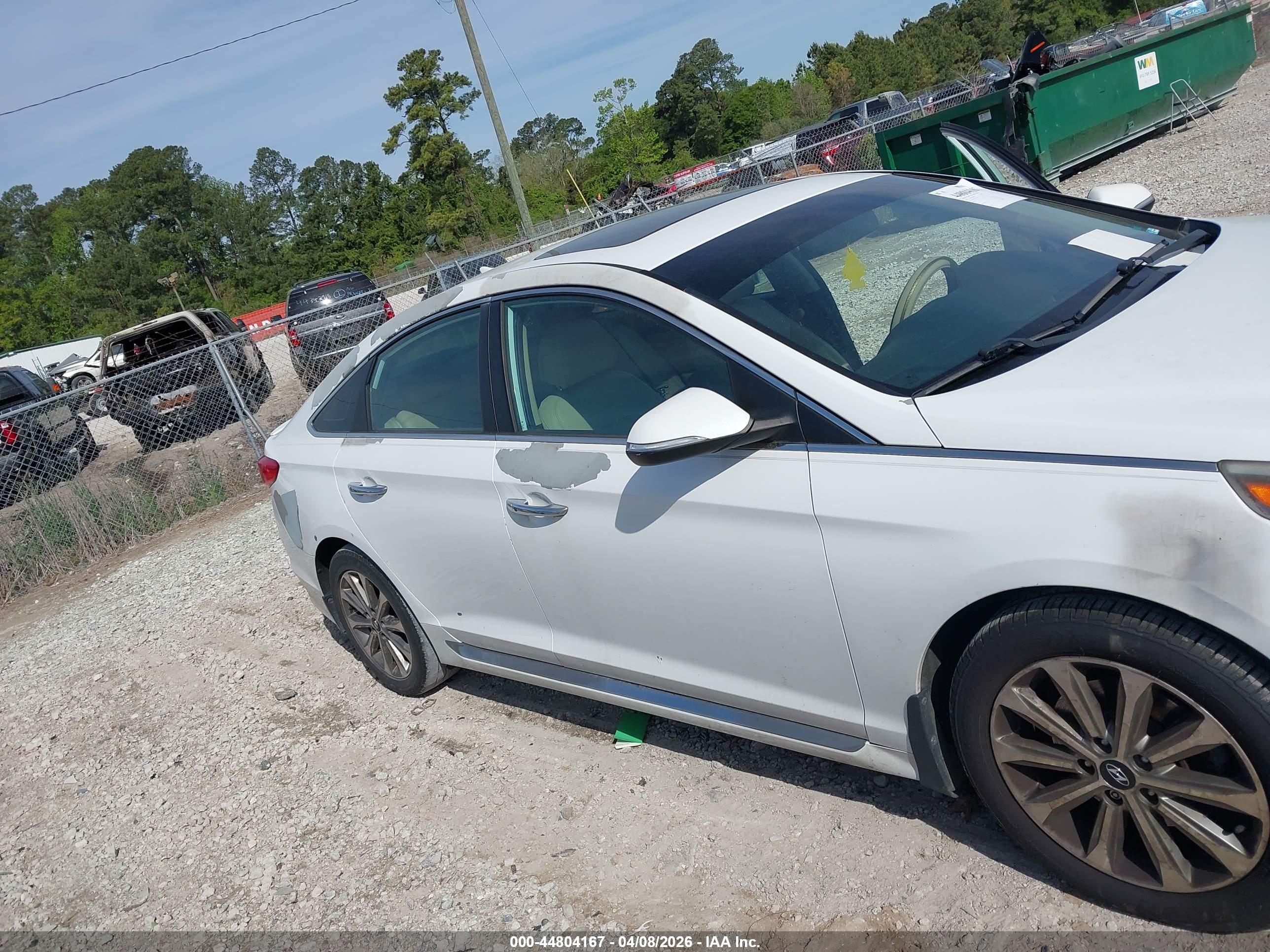HYUNDAI SONATA image 6