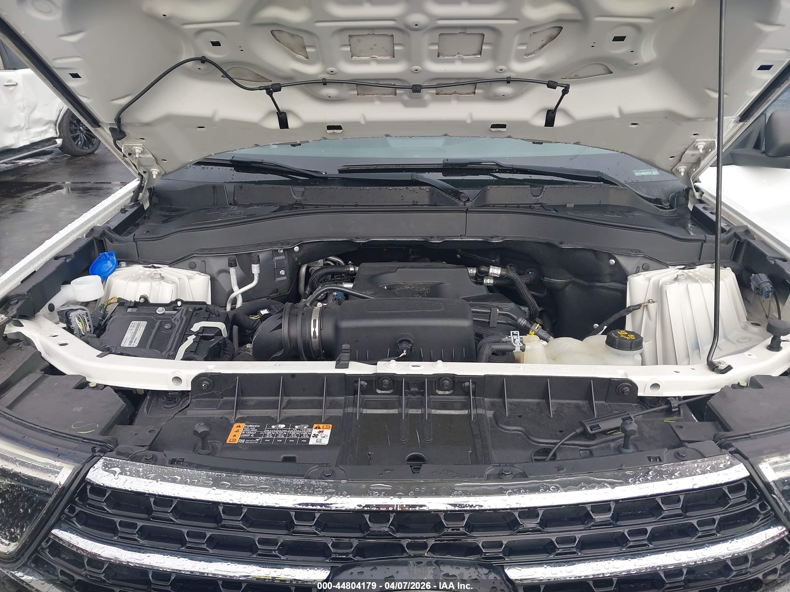 FORD EXPLORER image 10