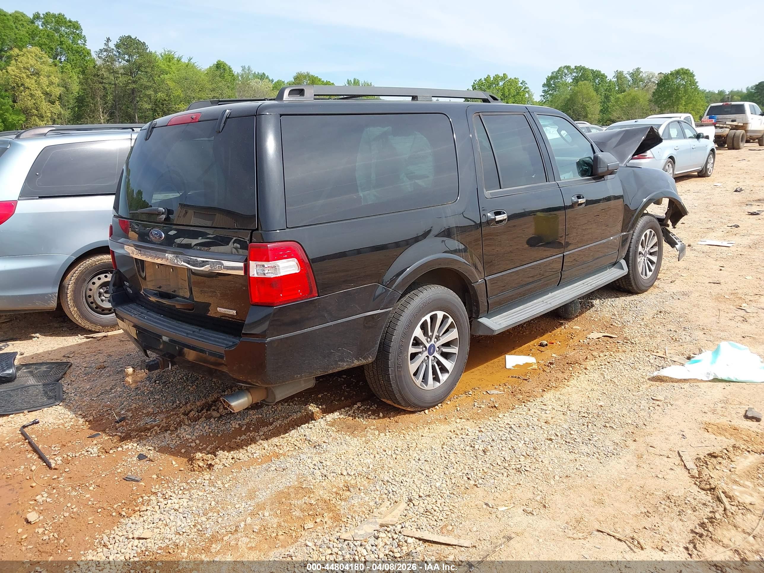 FORD EXPEDITION image 4