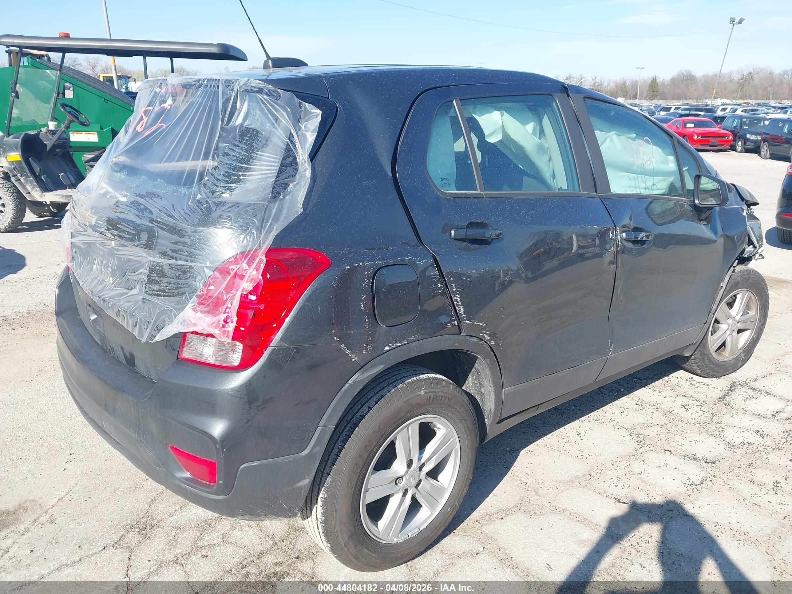 CHEVROLET TRAX image 4