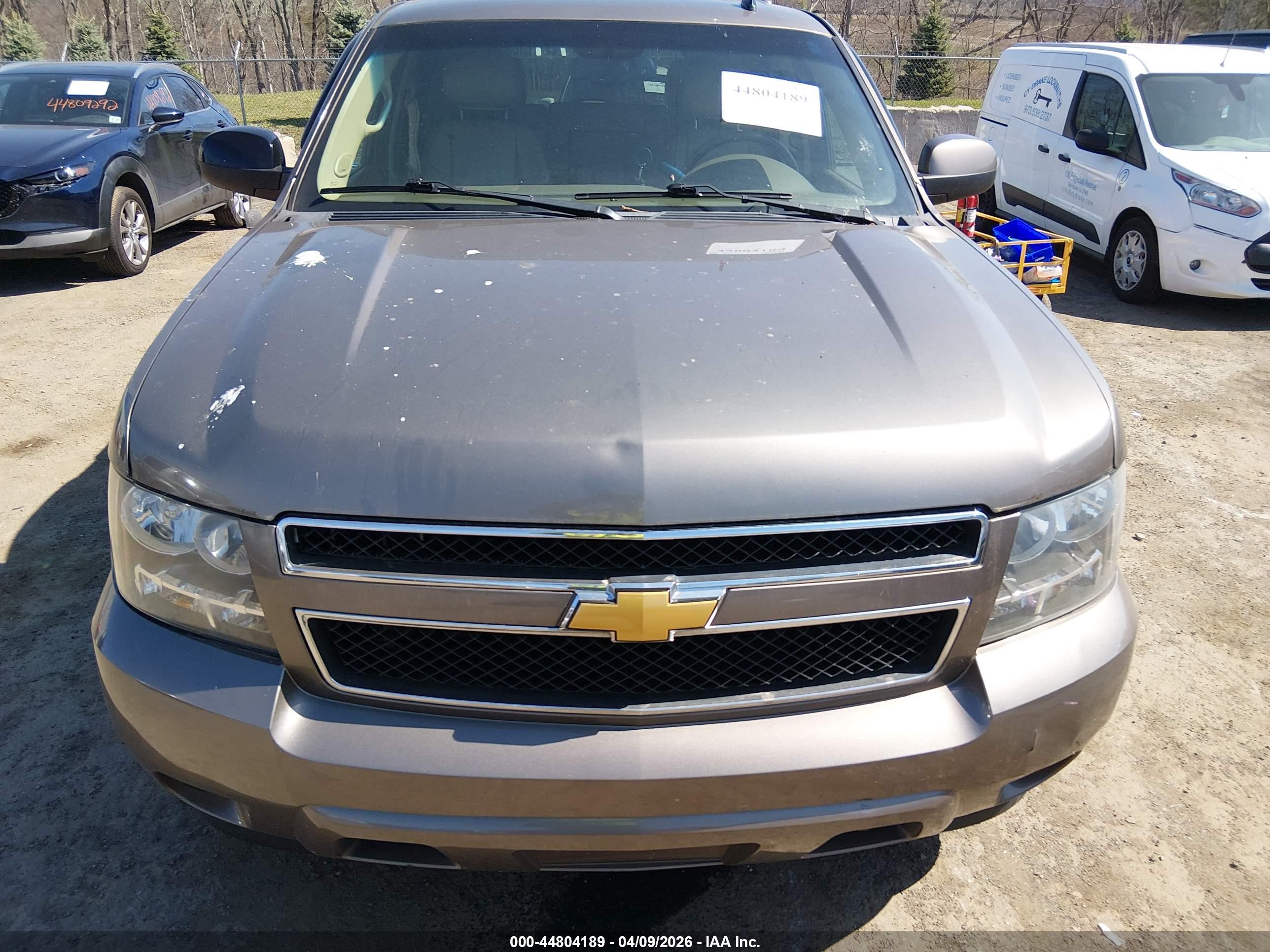 CHEVROLET TAHOE image 6
