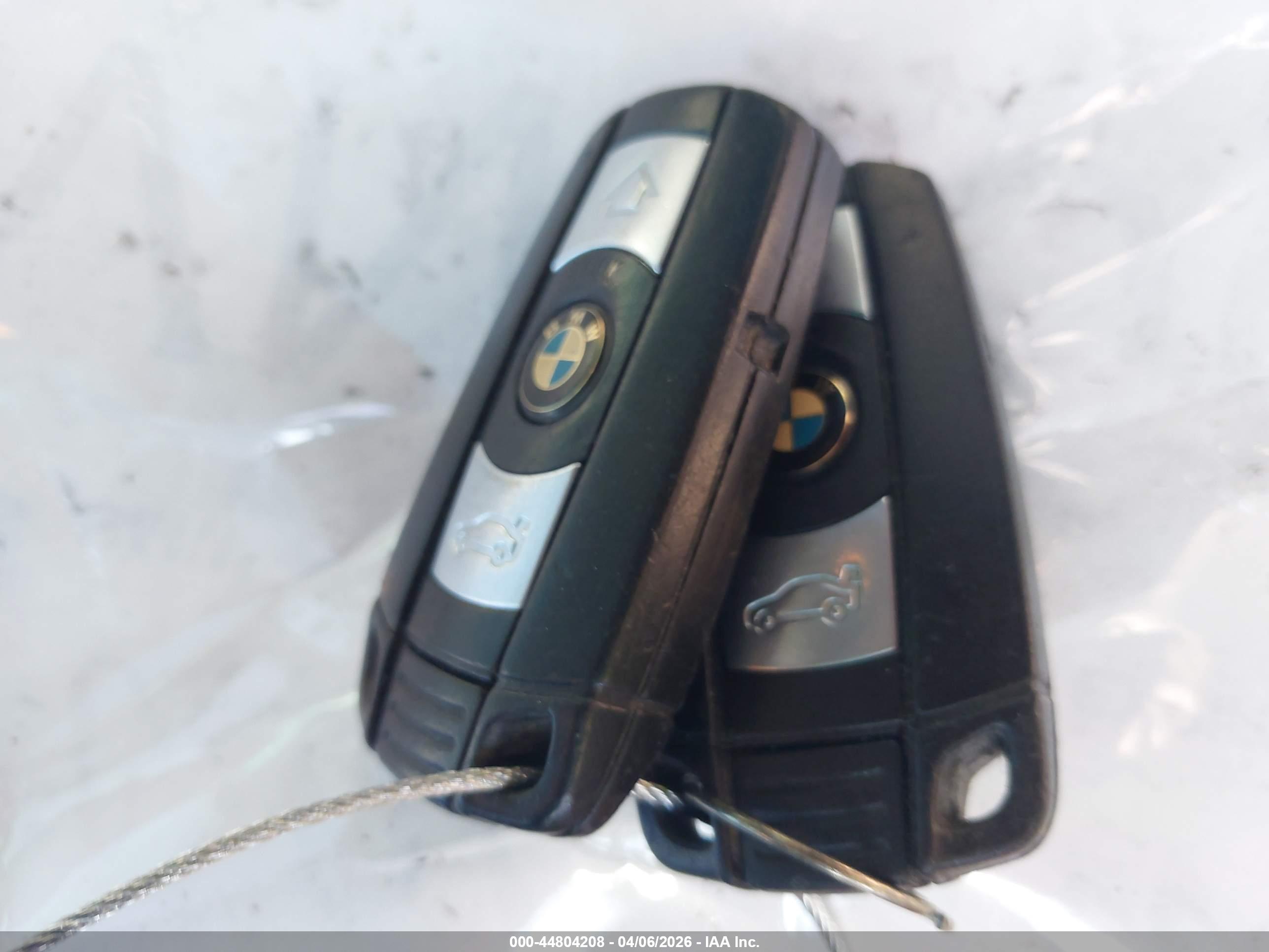 BMW 328I image 11