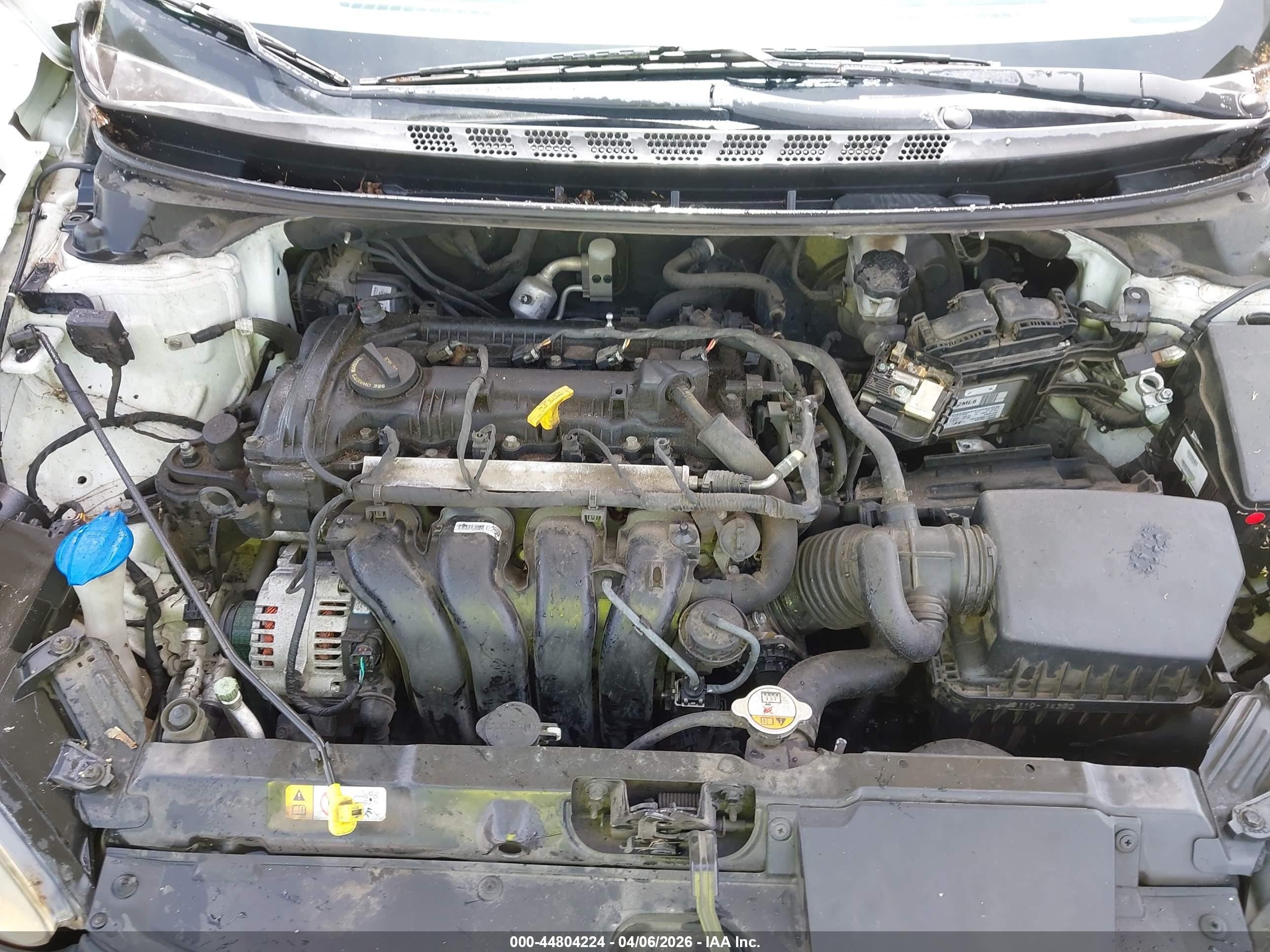 HYUNDAI ELANTRA image 10