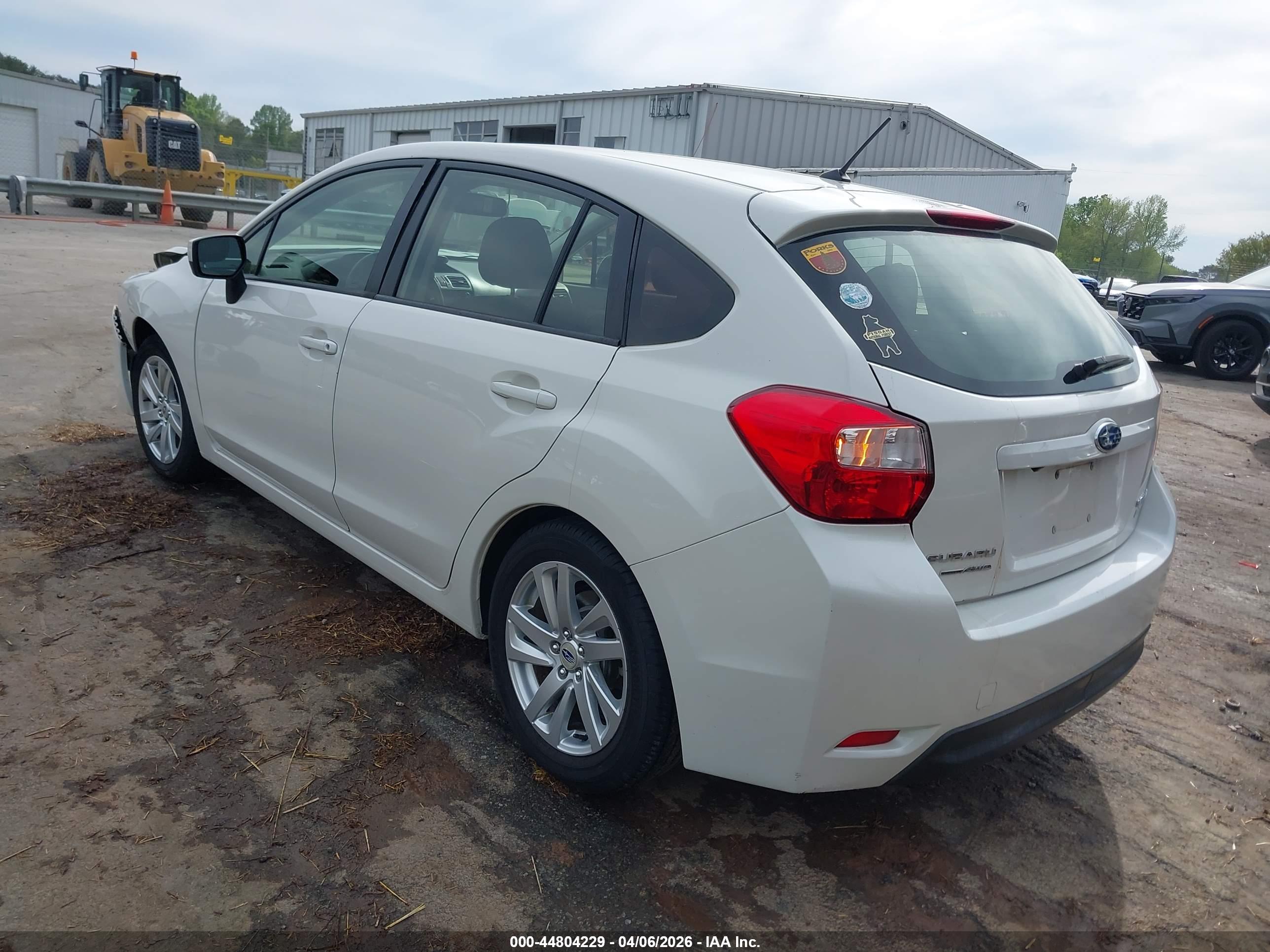 SUBARU IMPREZA image 3
