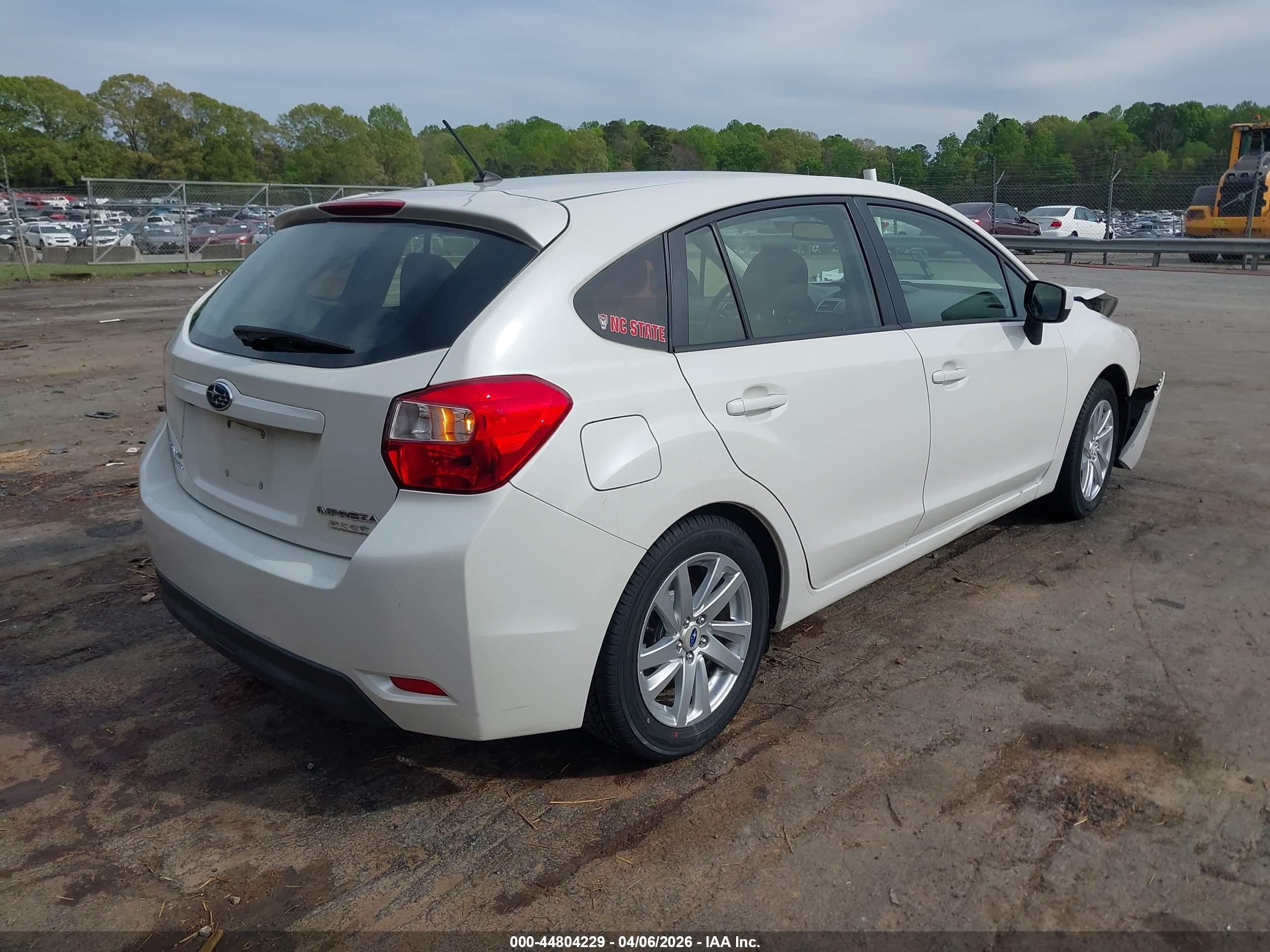 SUBARU IMPREZA image 4