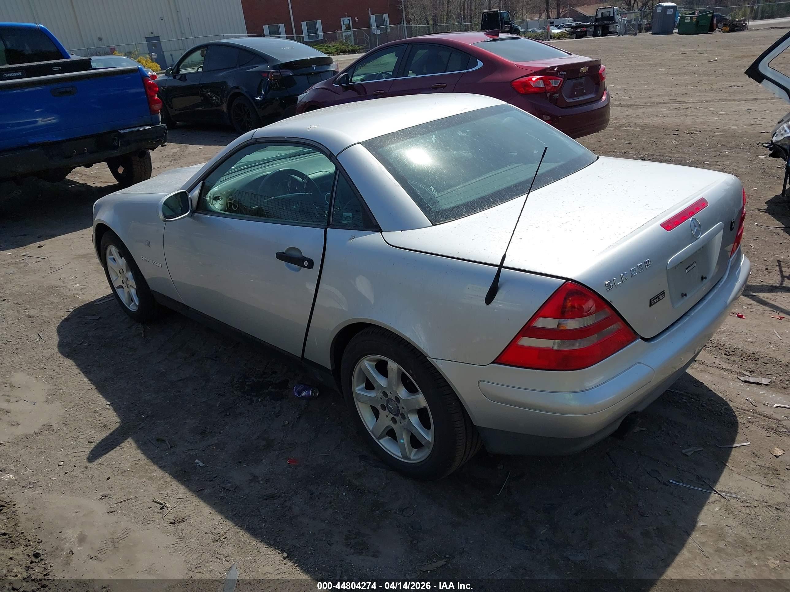 MERCEDES-BENZ SLK image 3