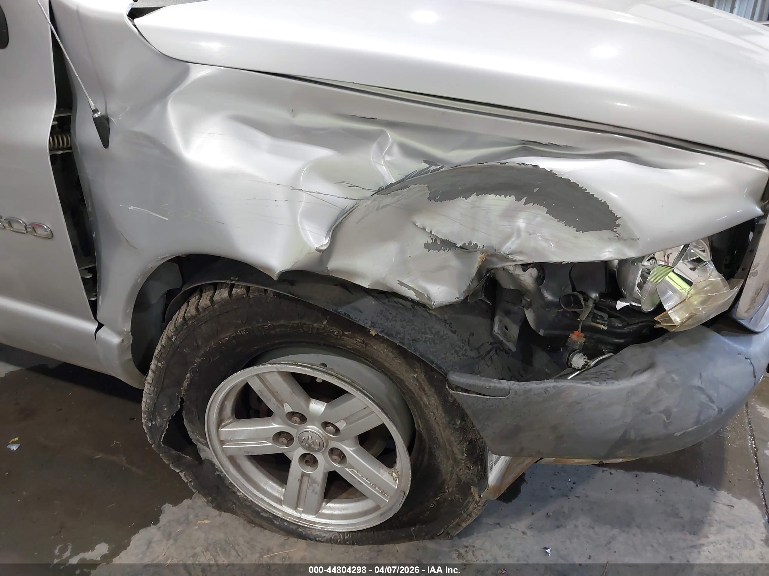 DODGE RAM image 6