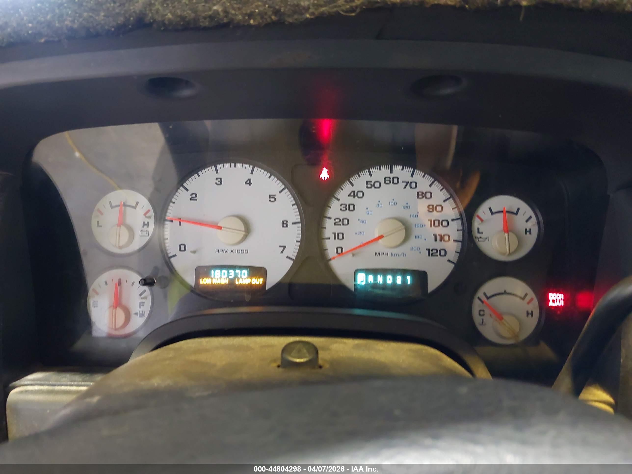 DODGE RAM image 7
