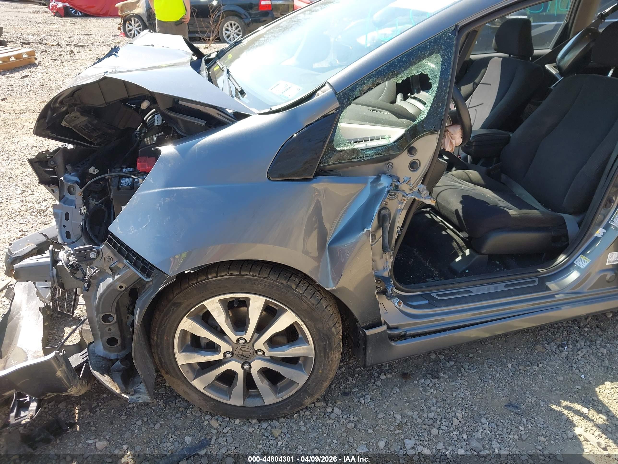 HONDA FIT image 6