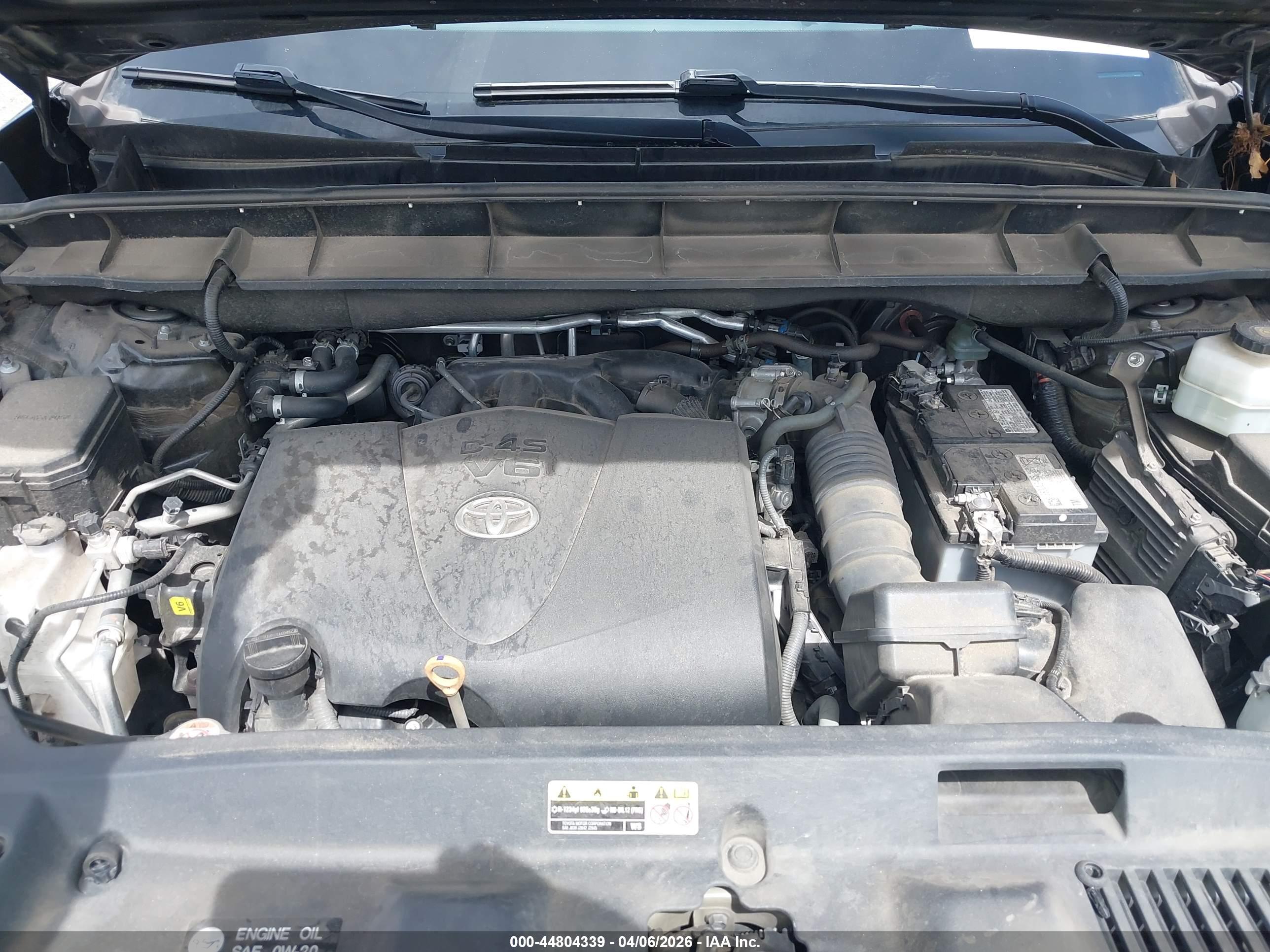 TOYOTA HIGHLANDER image 10