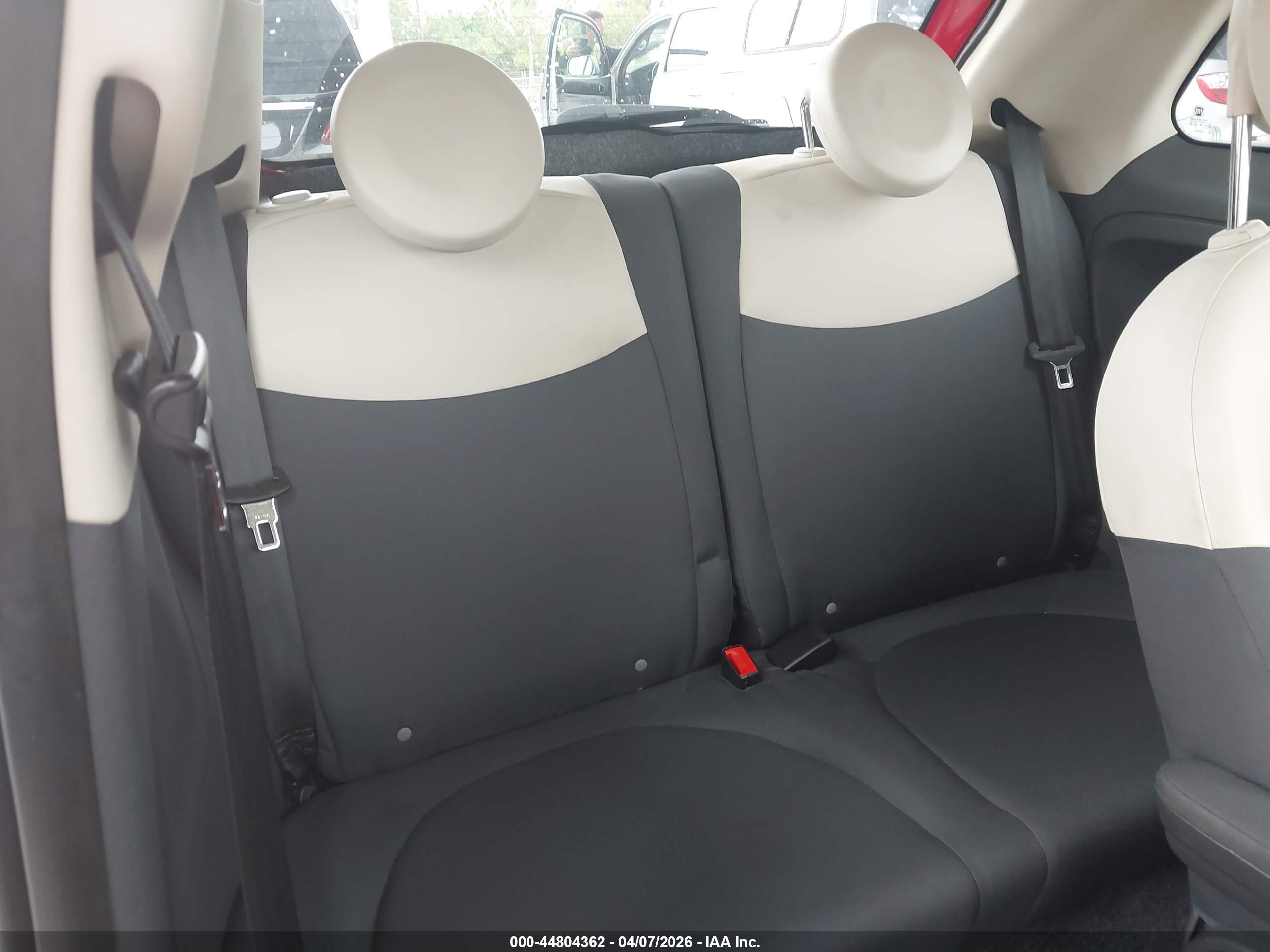 FIAT 500 image 8