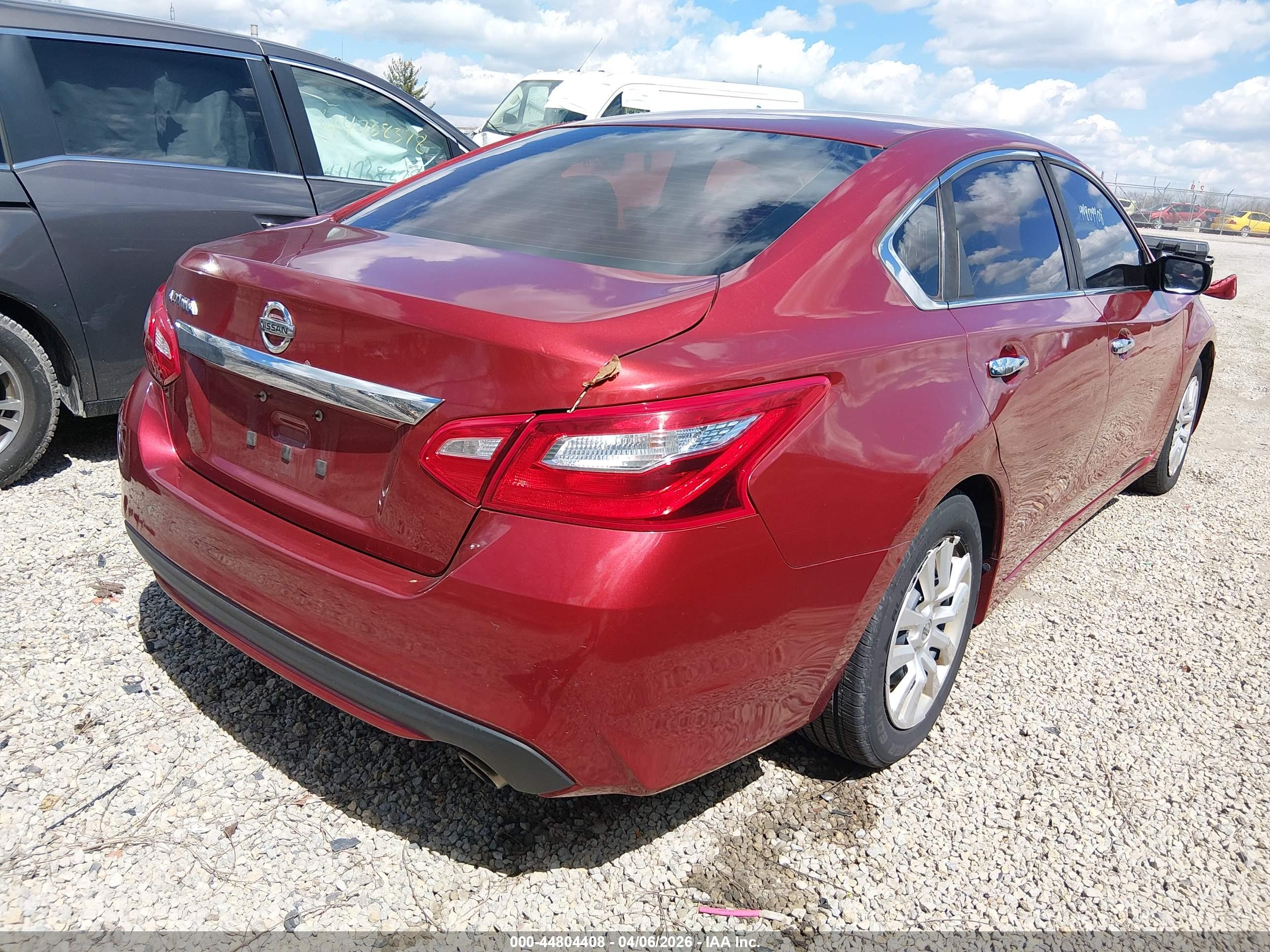 NISSAN ALTIMA image 4