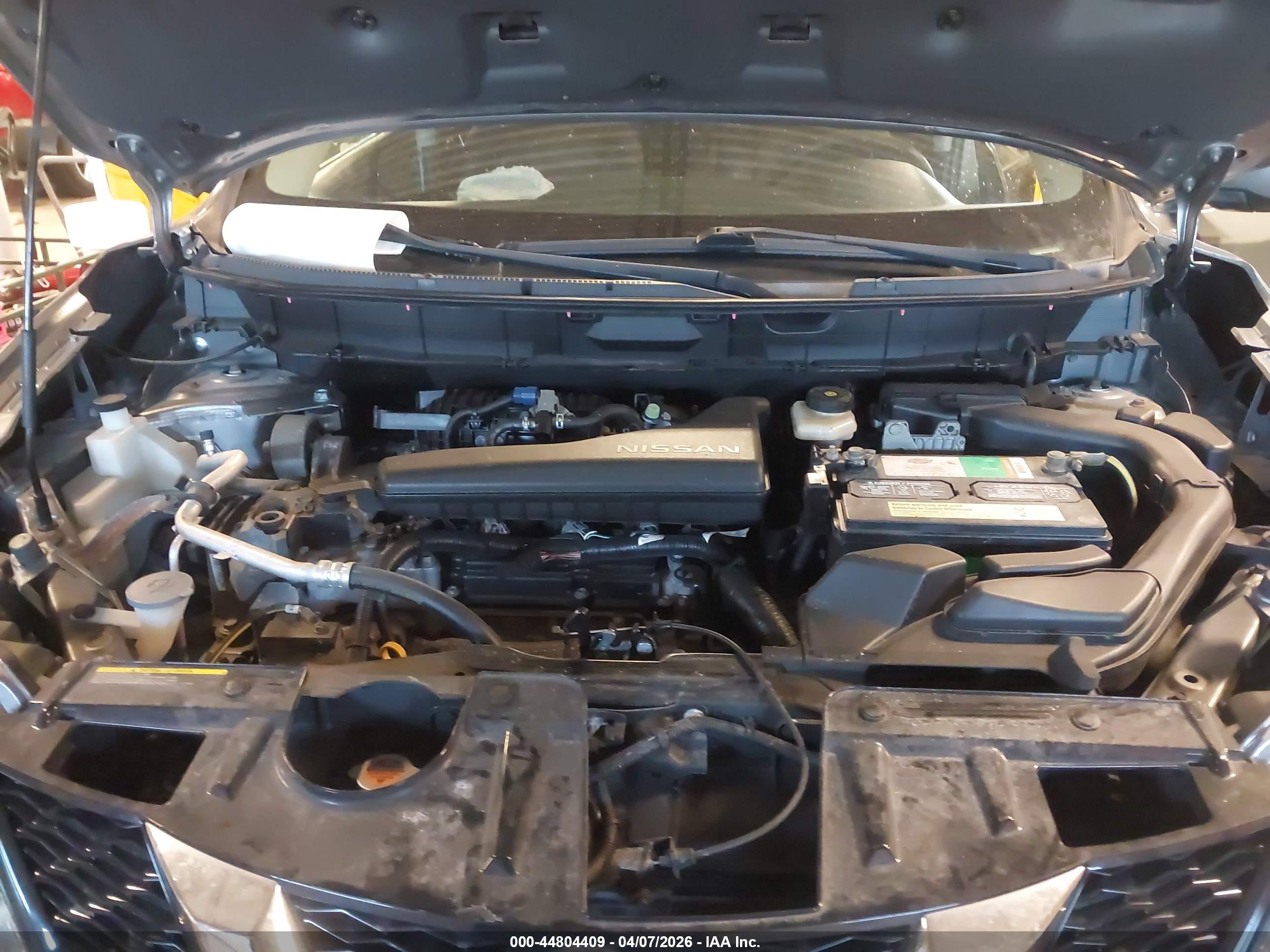 NISSAN ROGUE image 10