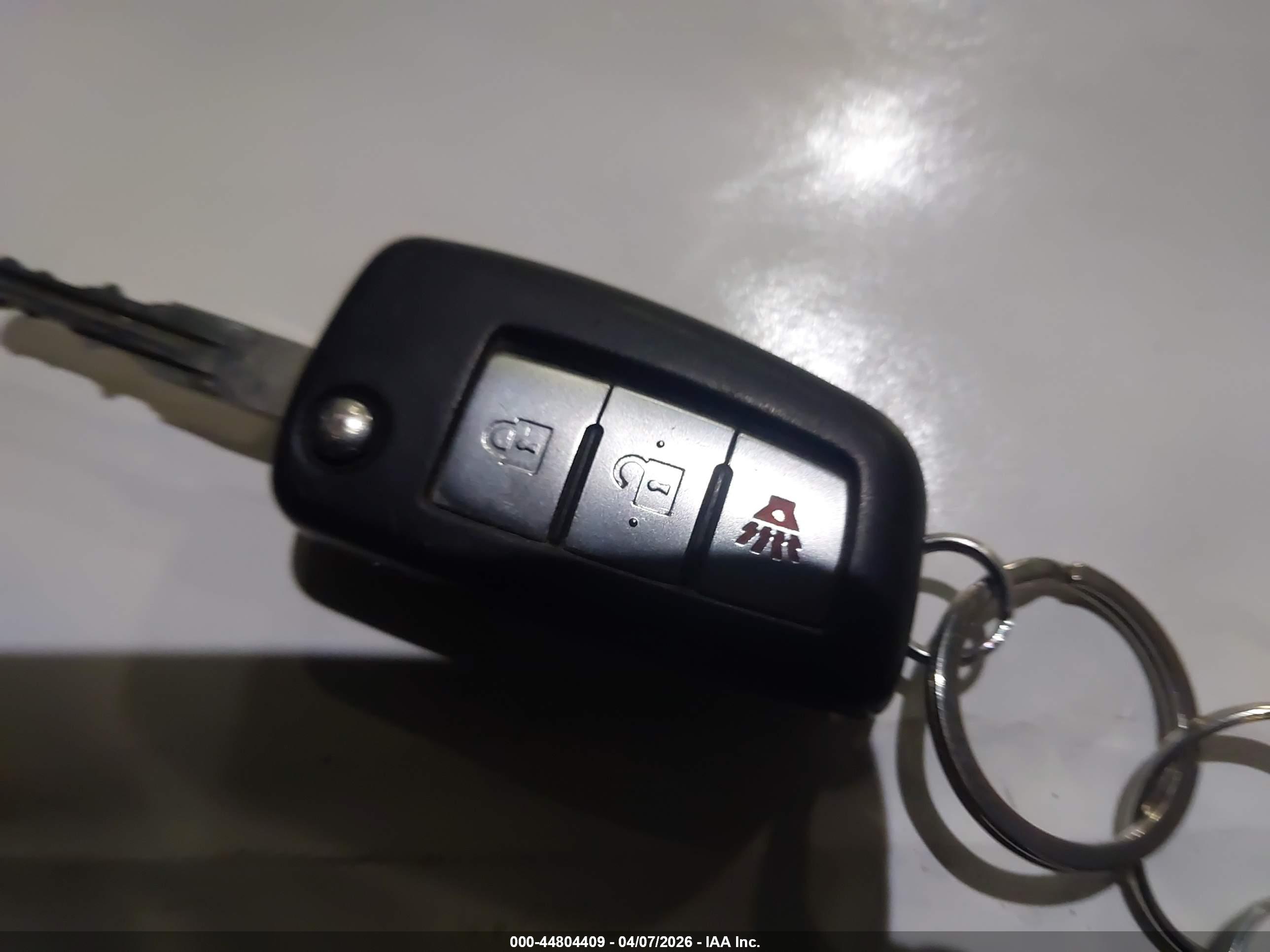 NISSAN ROGUE image 11