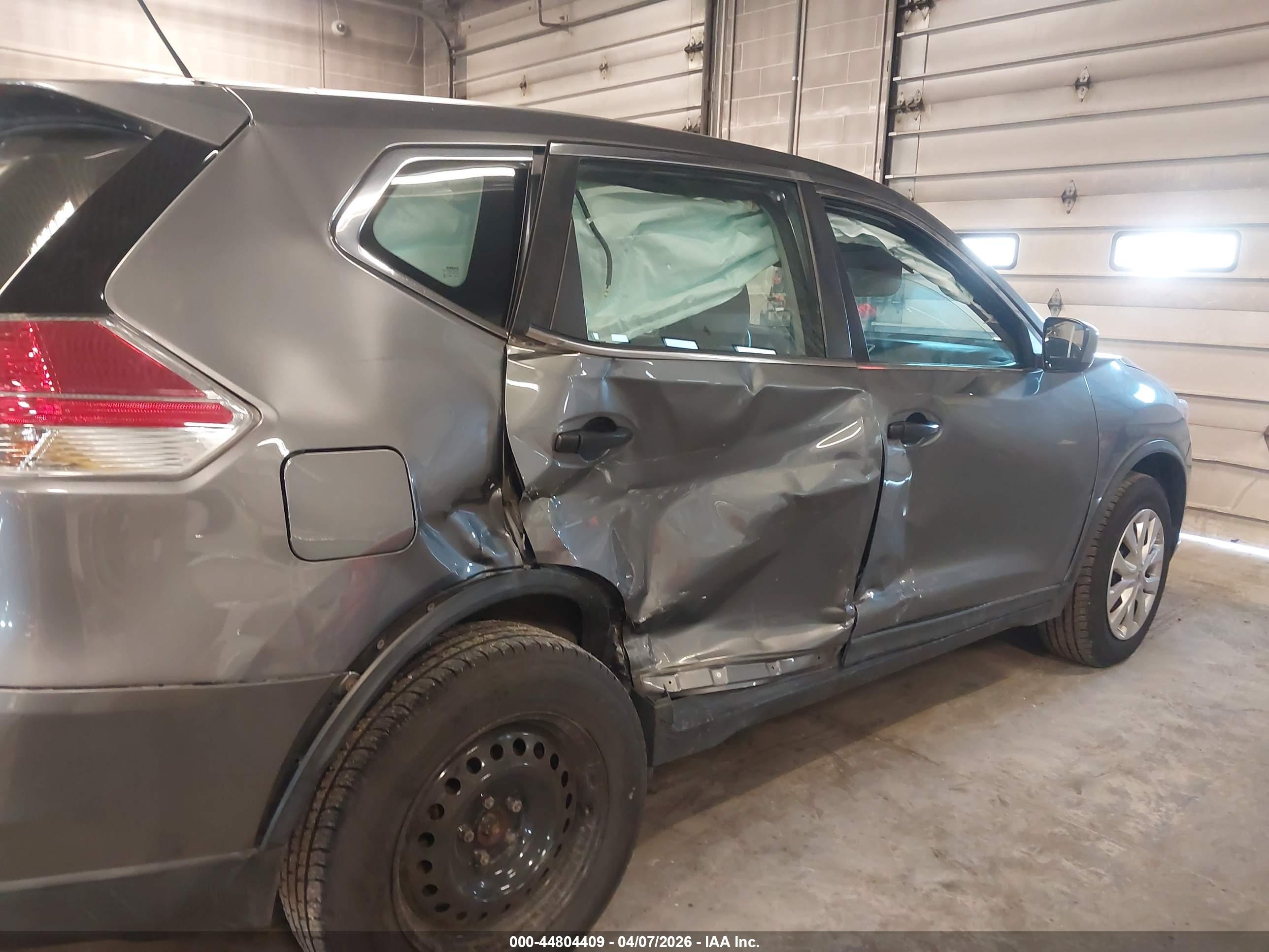 NISSAN ROGUE image 6