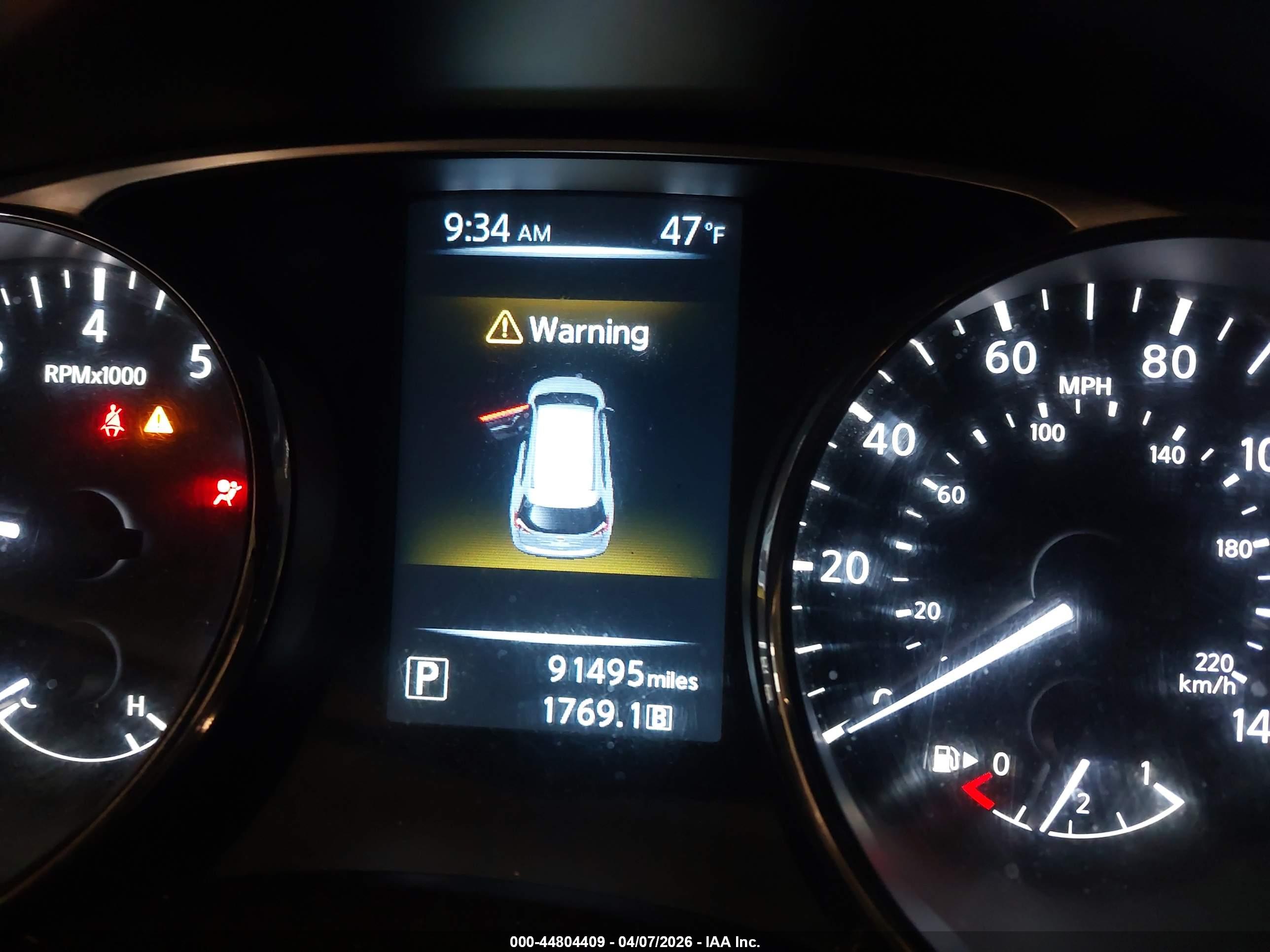 NISSAN ROGUE image 7