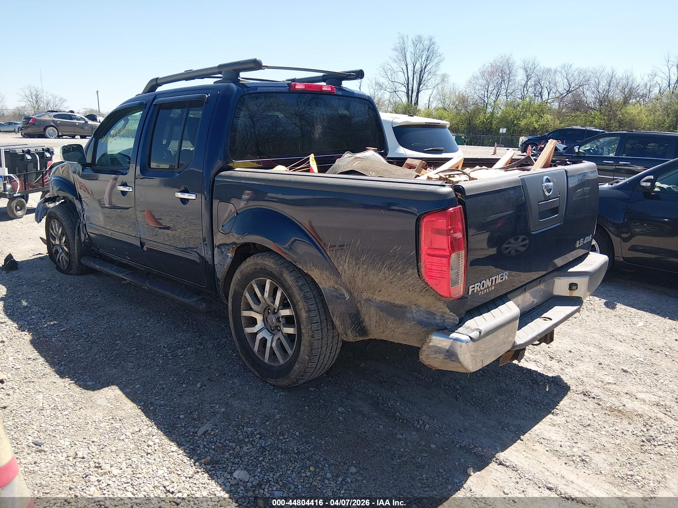 NISSAN FRONTIER image 3