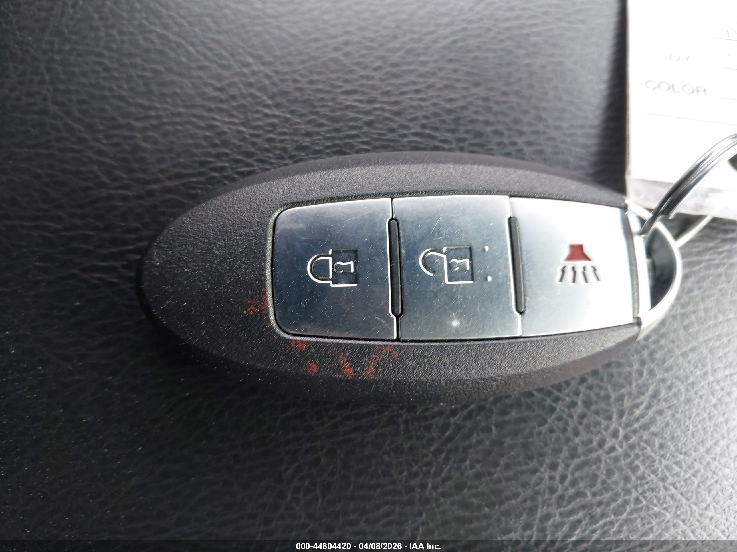 NISSAN ROGUE image 11