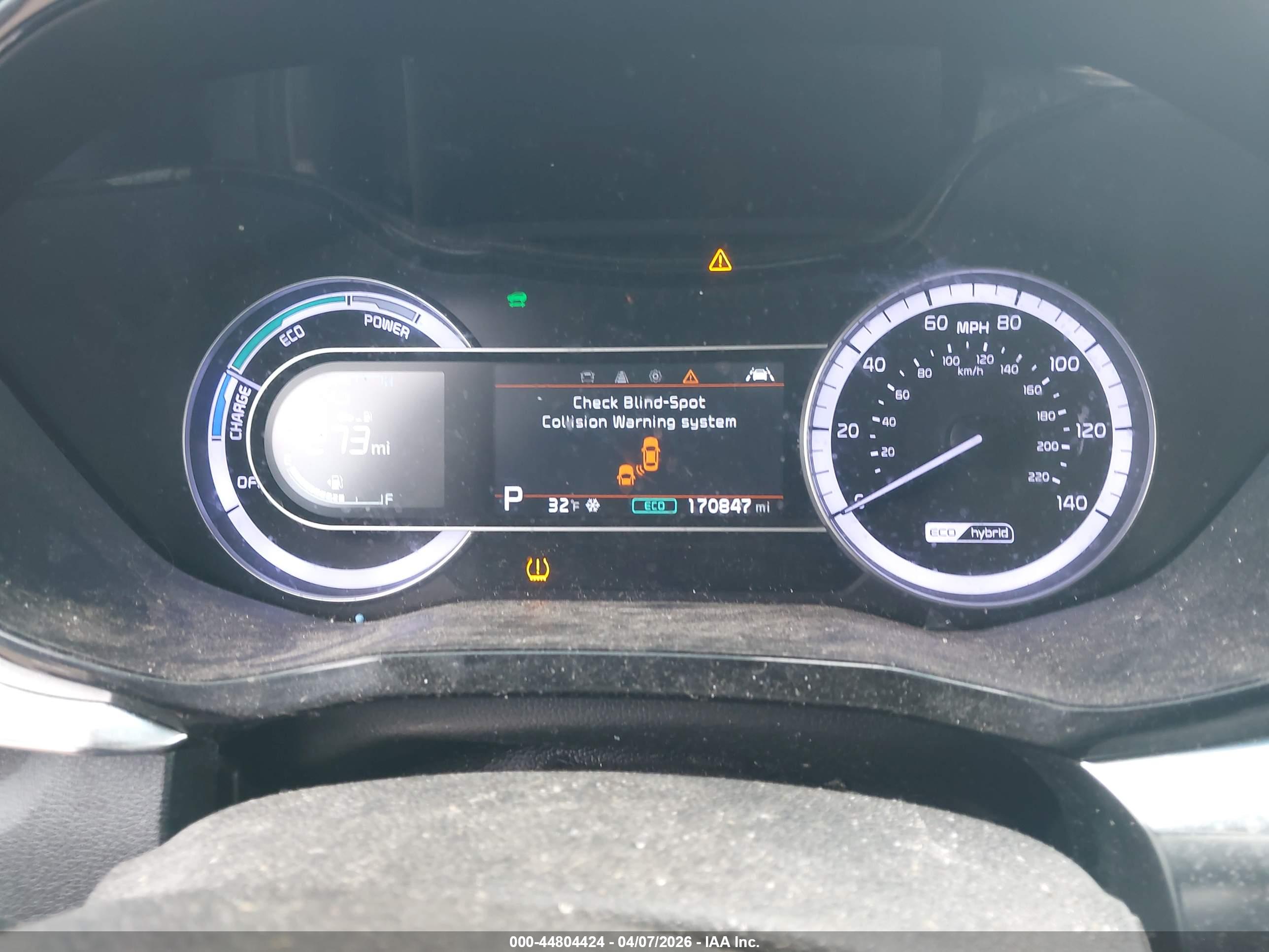 KIA NIRO image 7