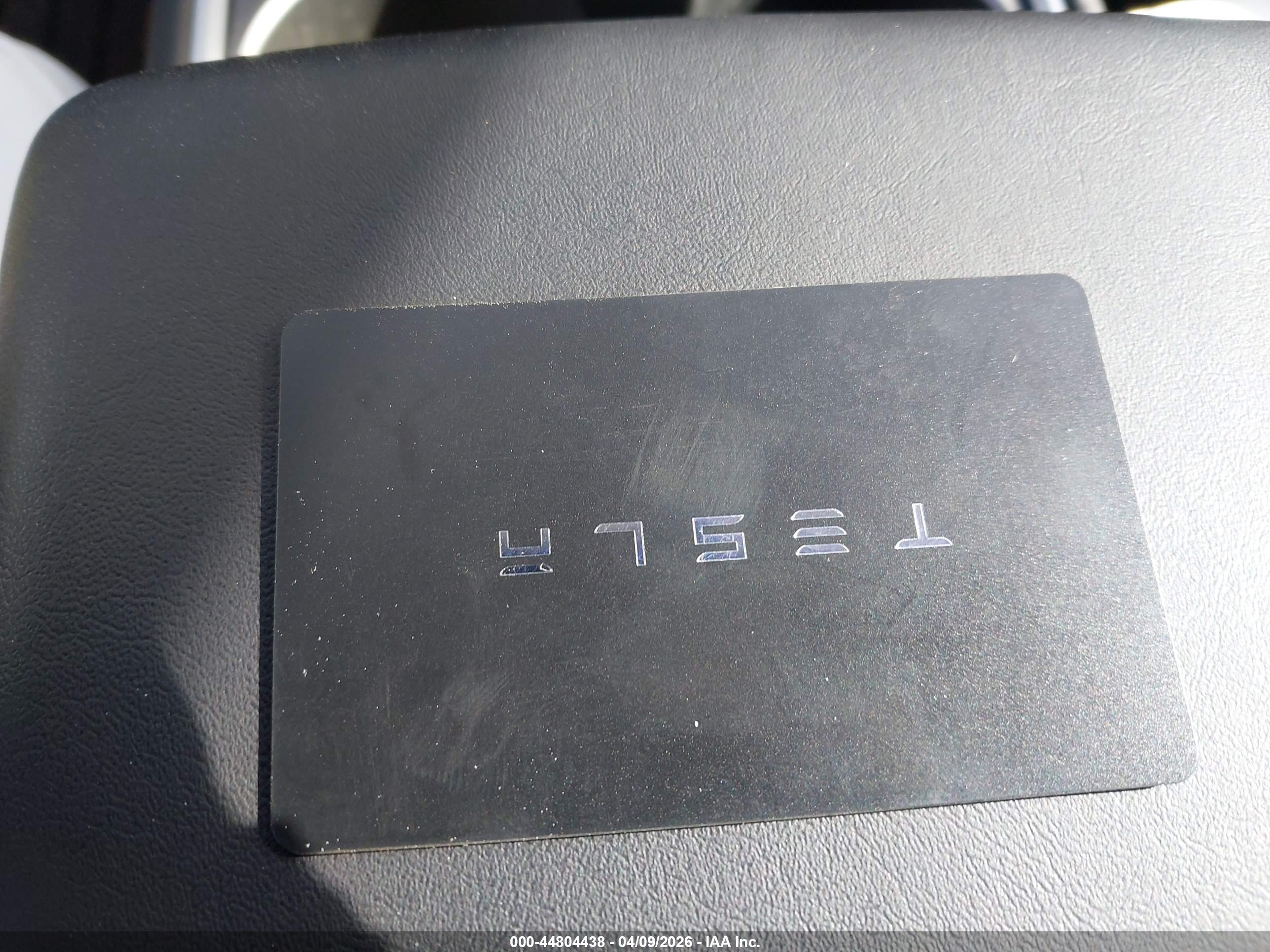 TESLA MODEL image 11