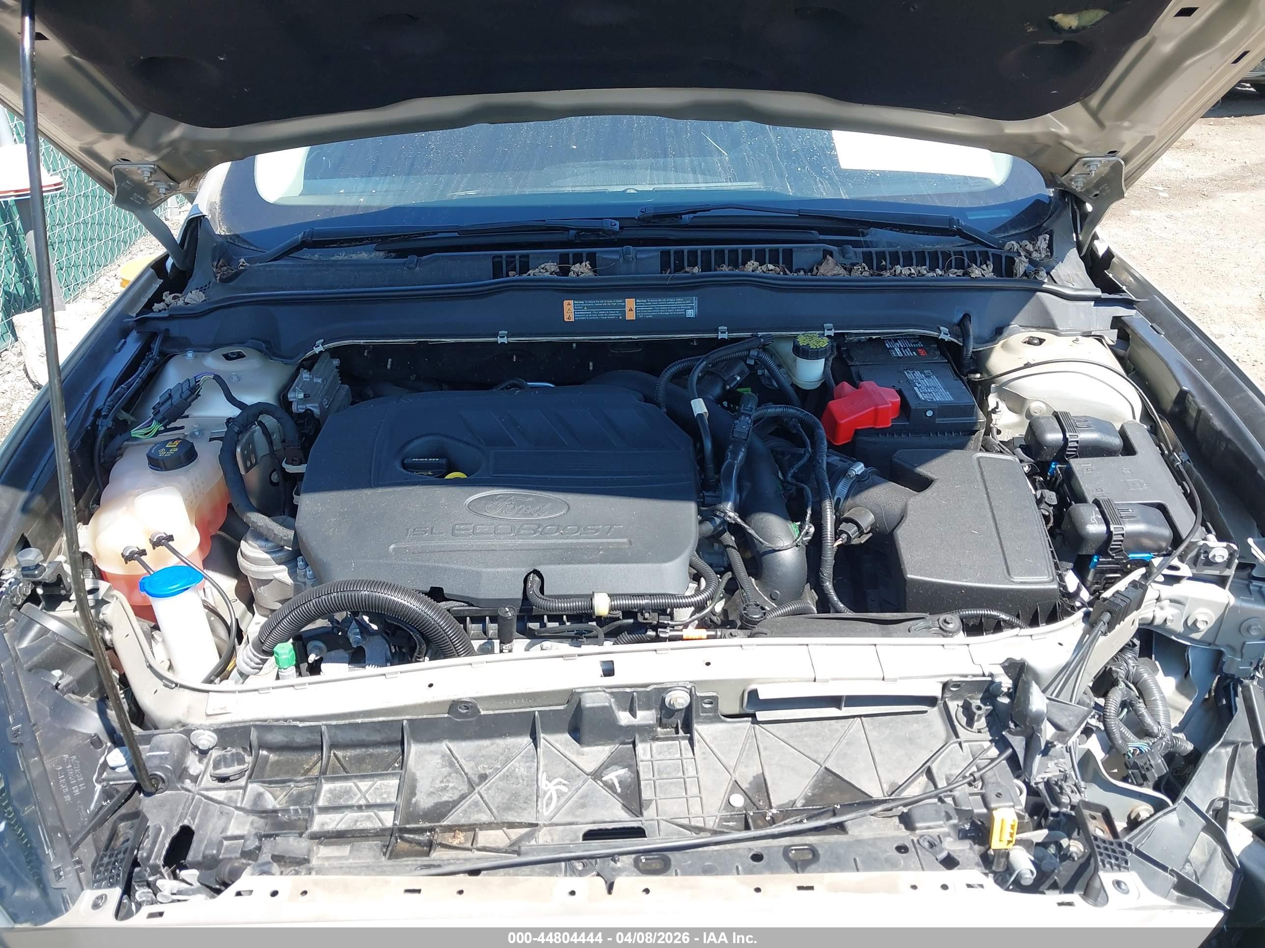 FORD FUSION image 10
