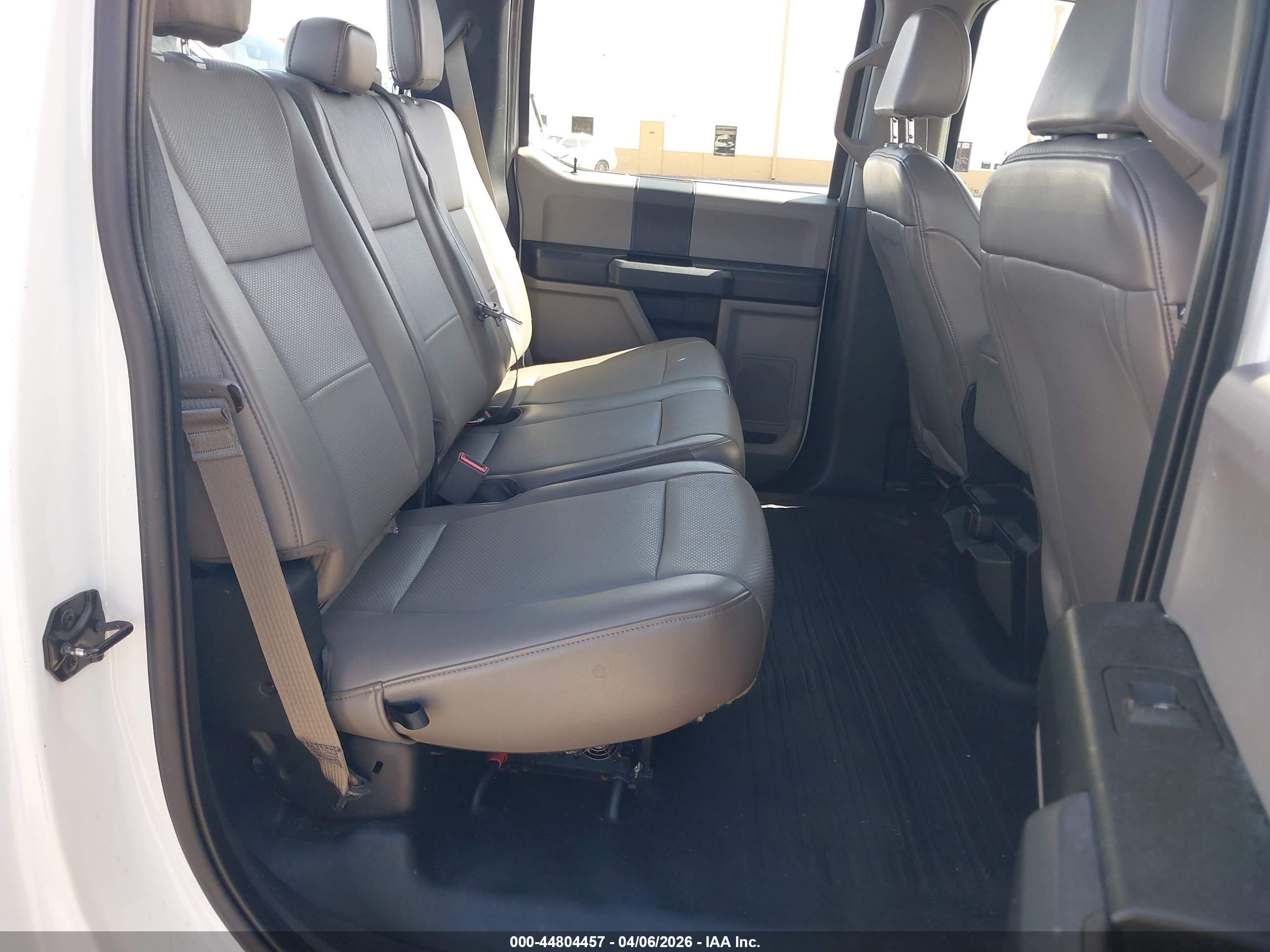 FORD F-150 image 8