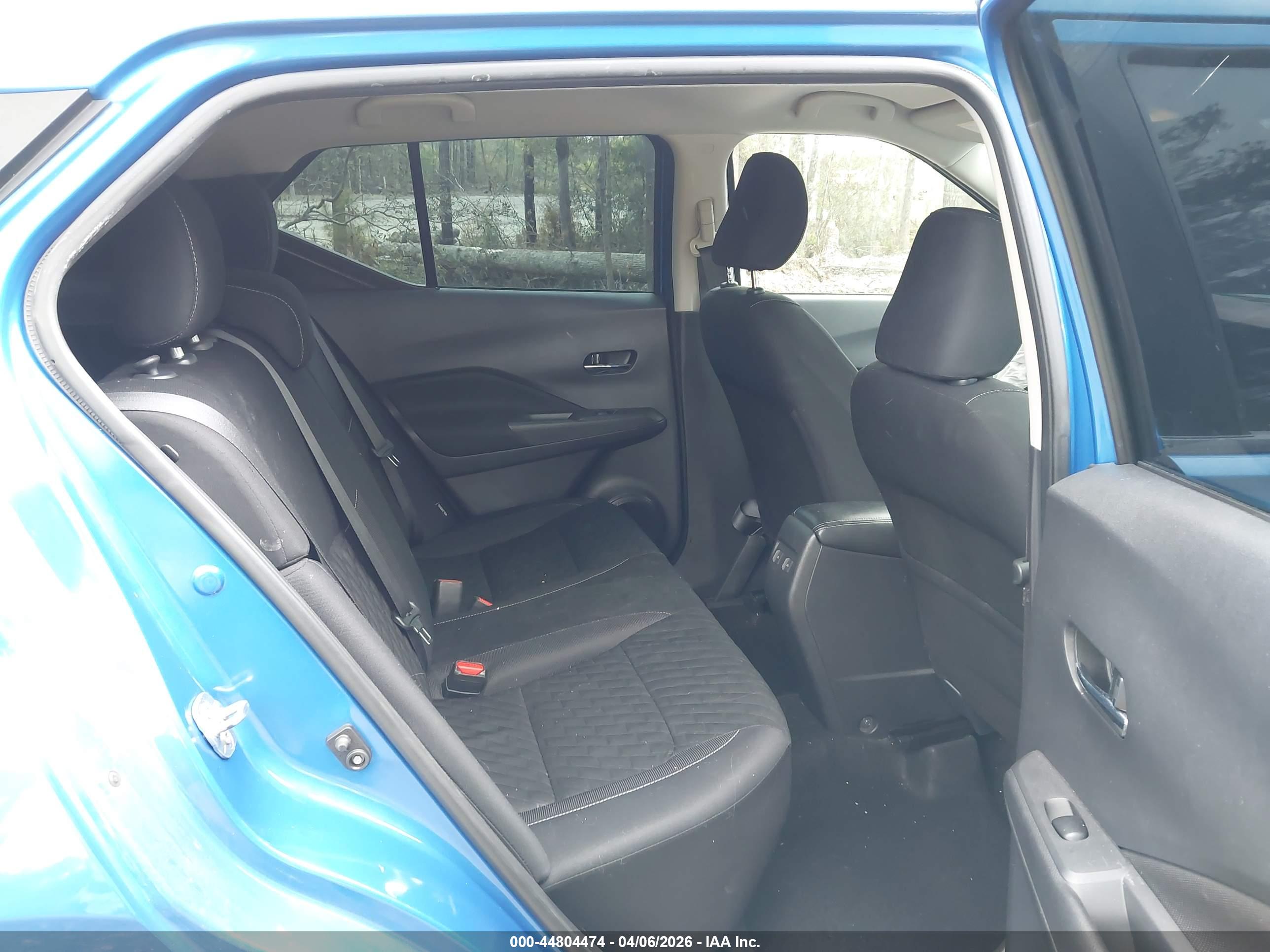 NISSAN KICKS image 8