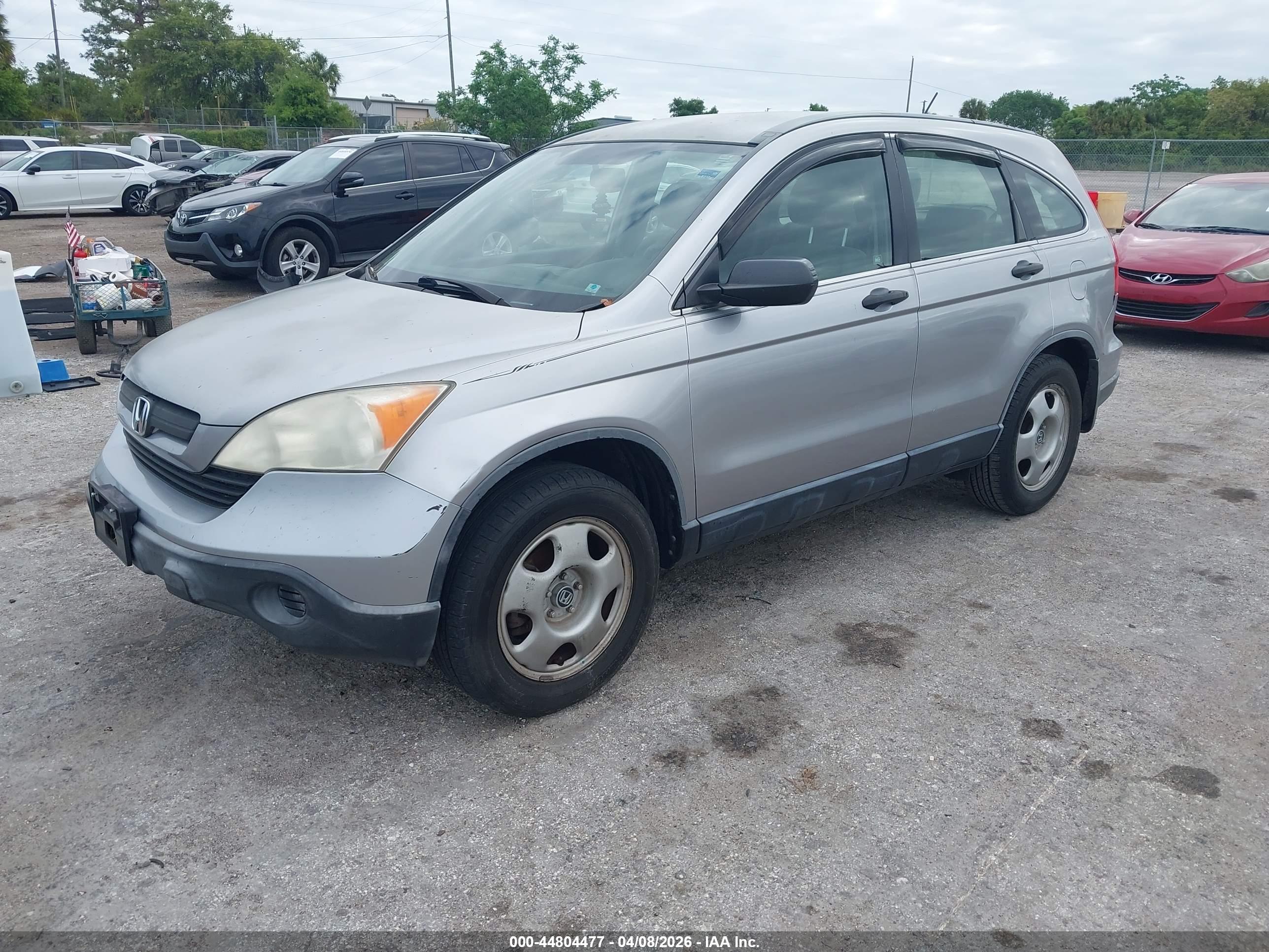 HONDA CR-V image 2