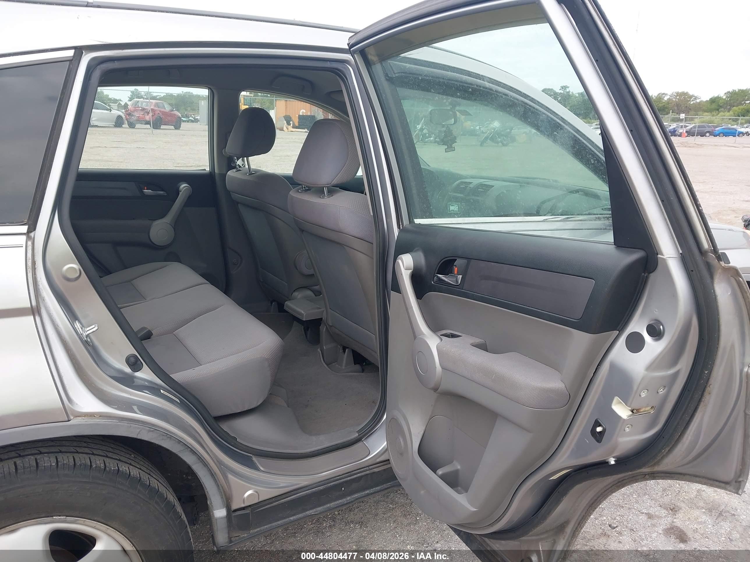 HONDA CR-V image 8