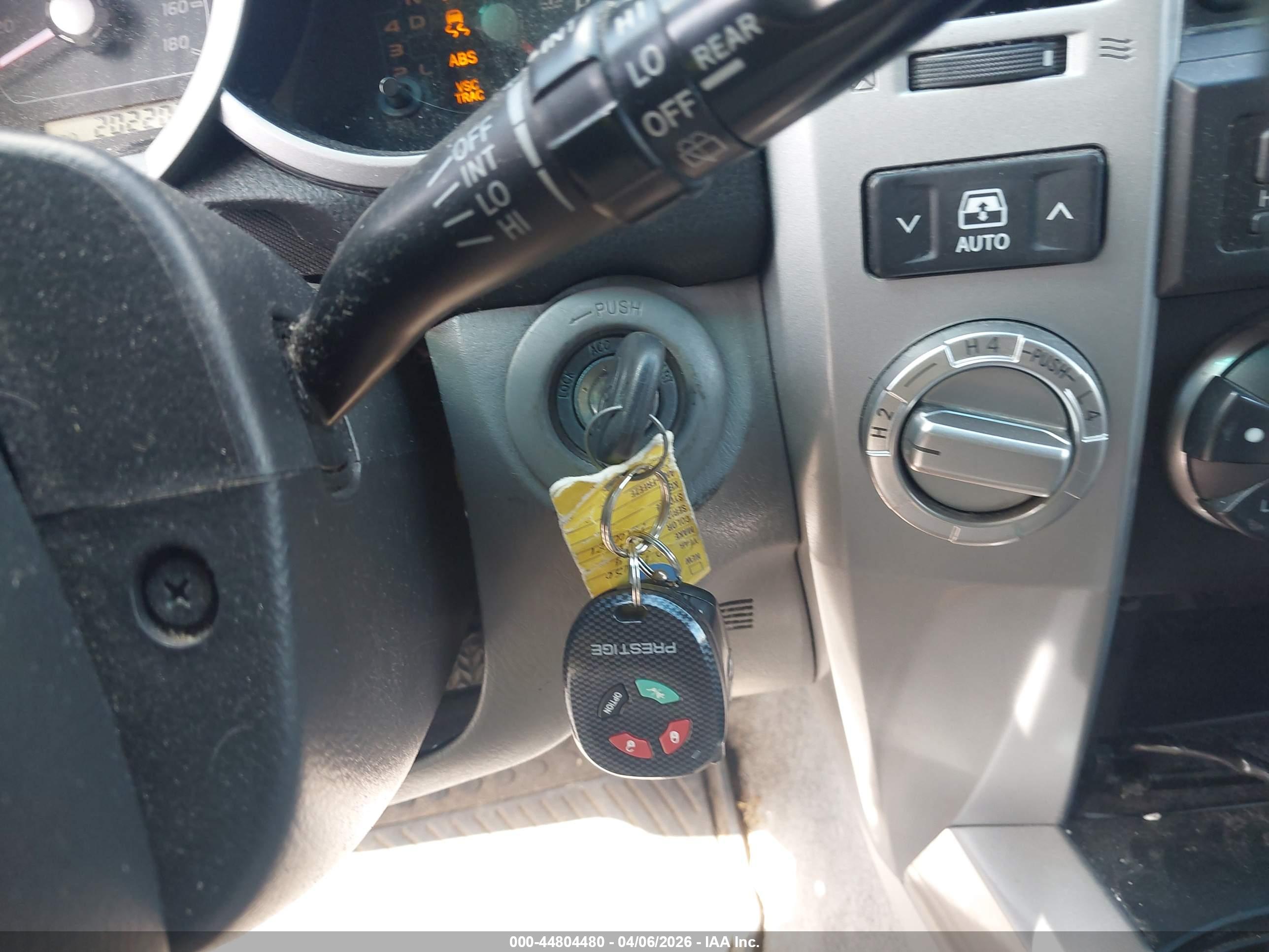 TOYOTA 4RUNNER image 11