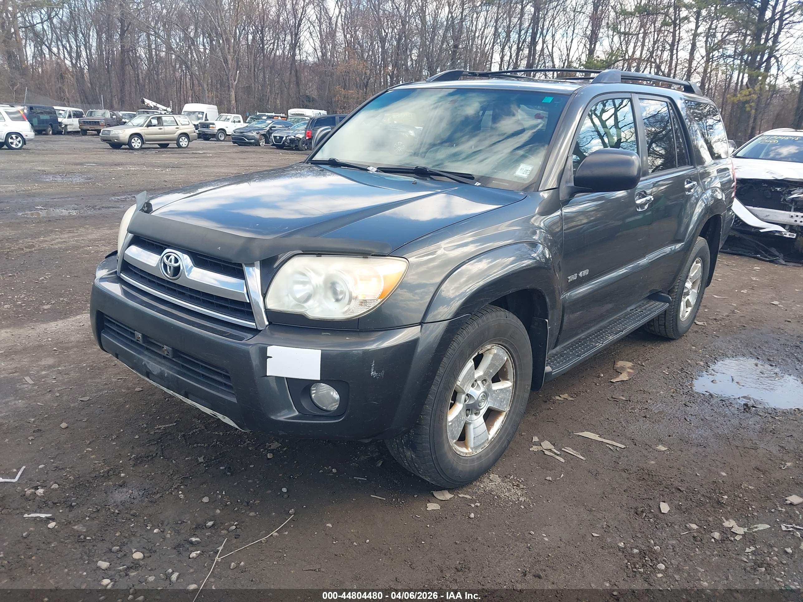 TOYOTA 4RUNNER image 2