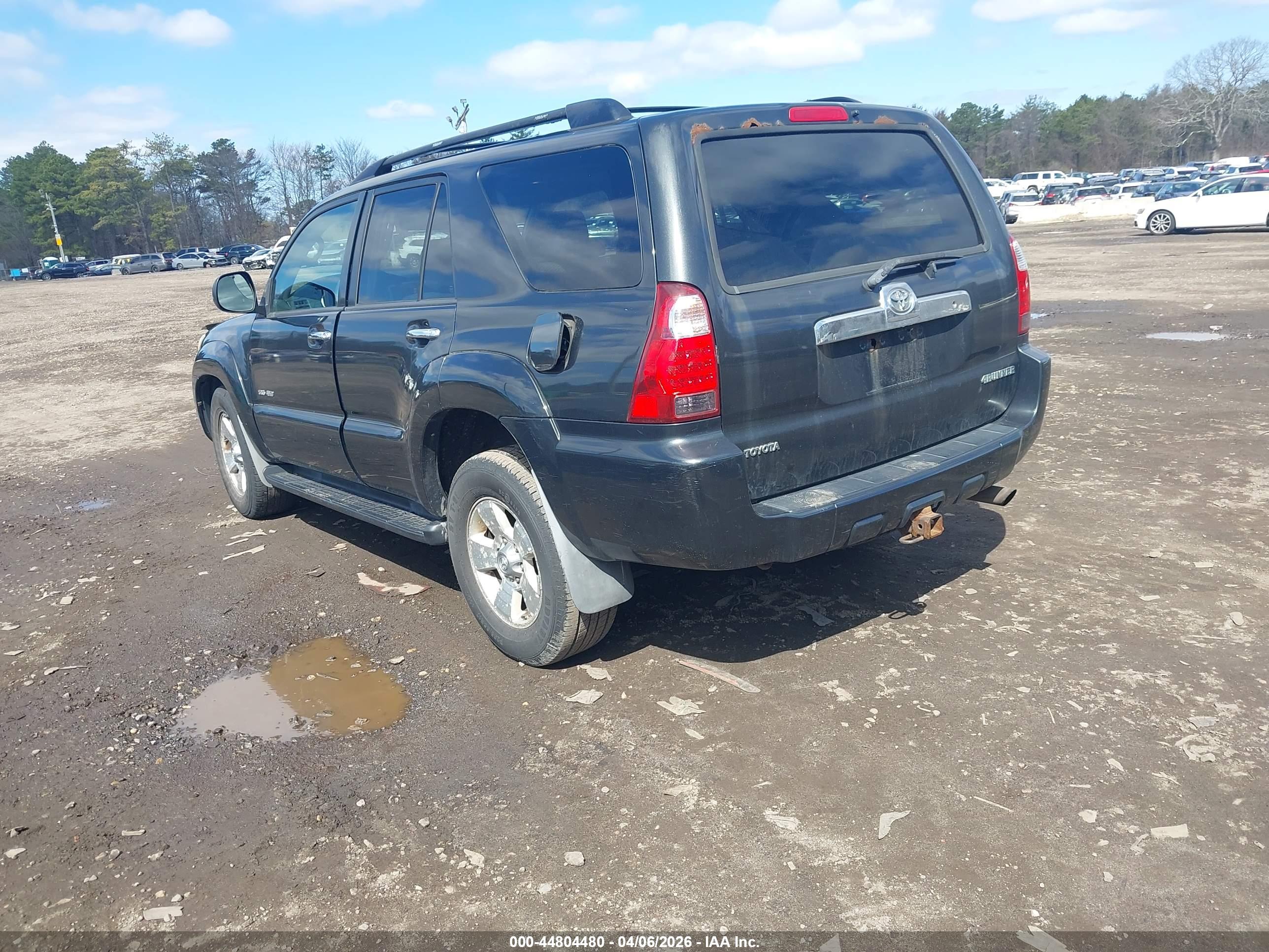 TOYOTA 4RUNNER image 3