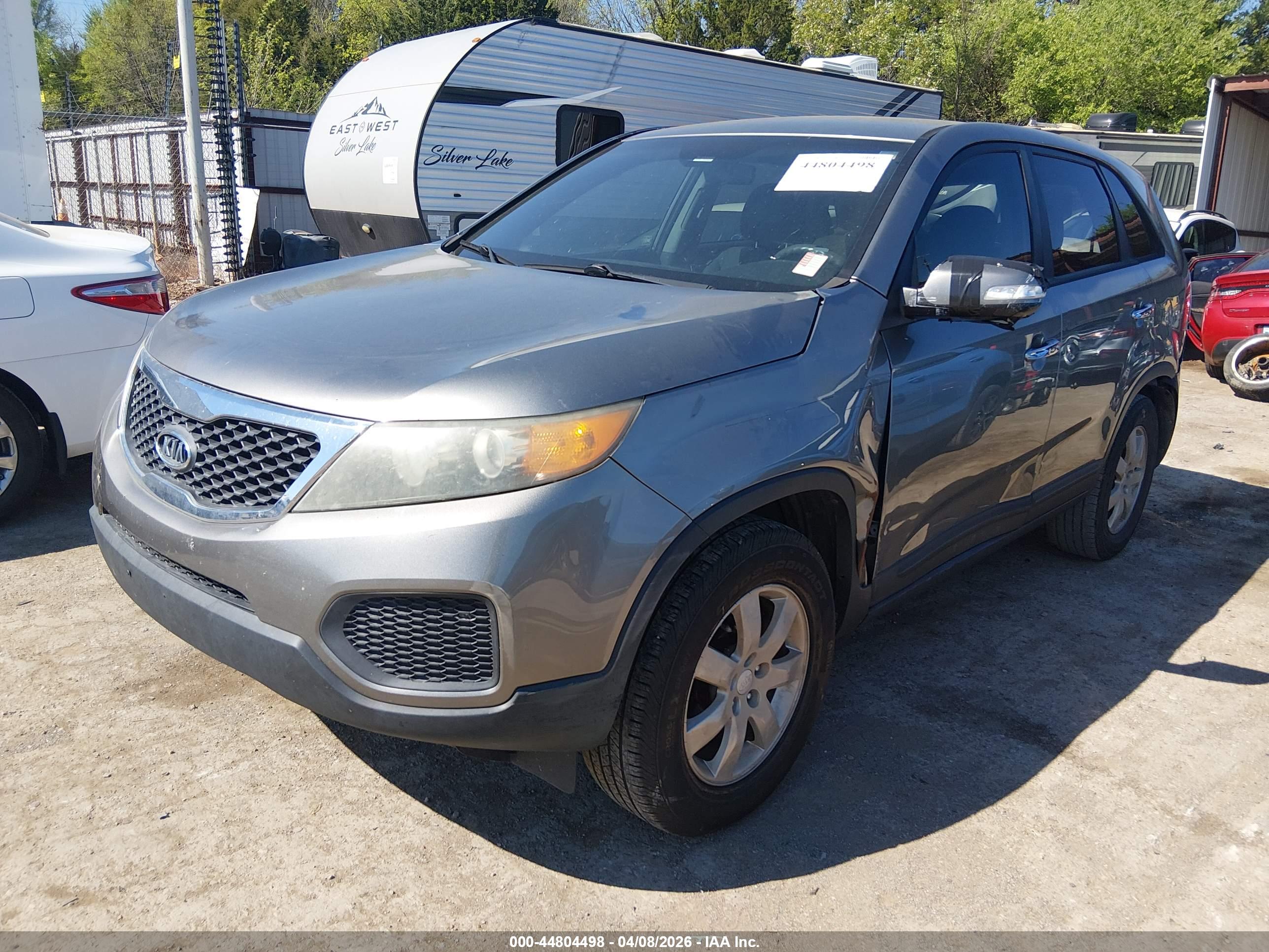 KIA SORENTO image 2
