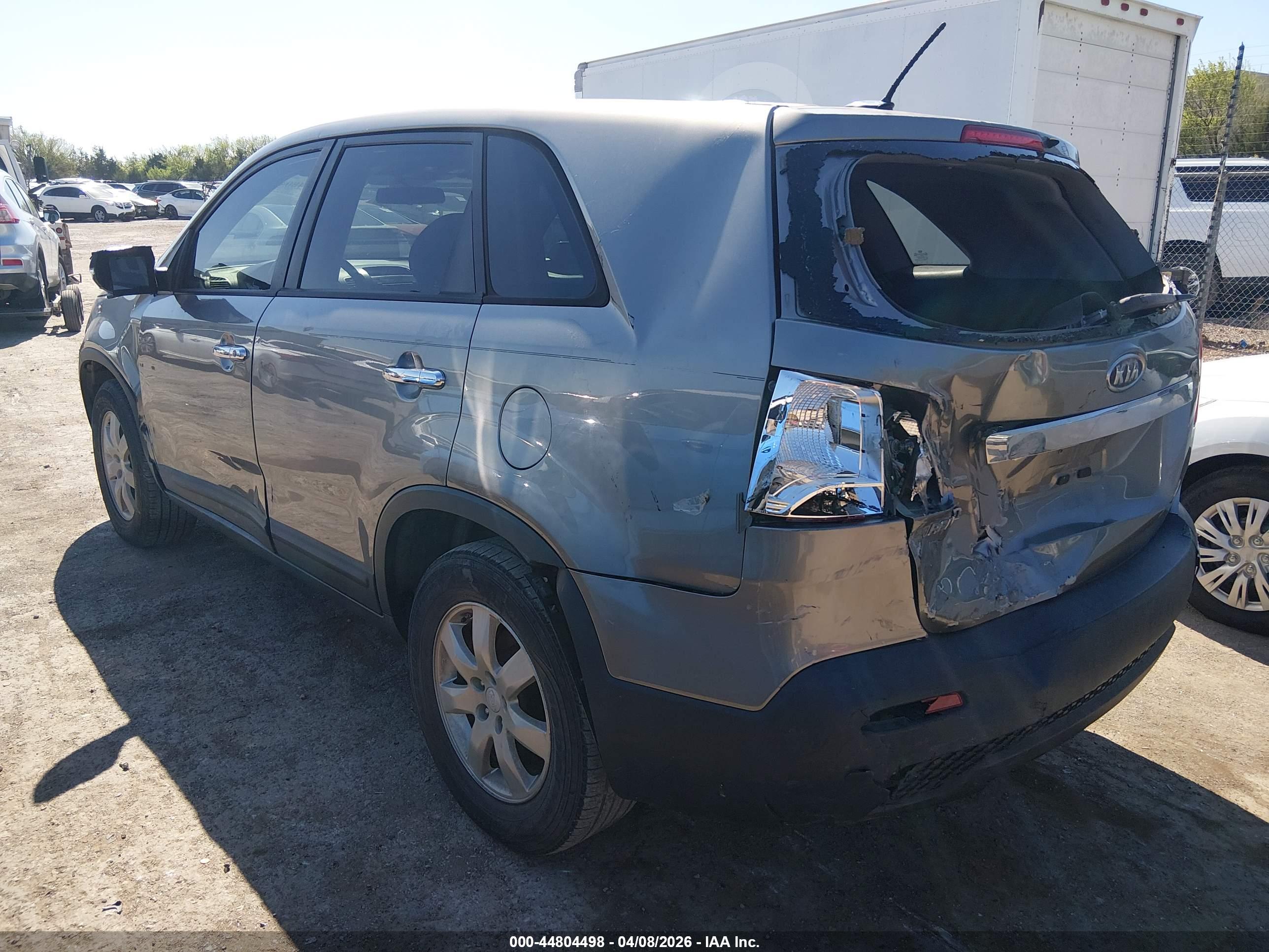 KIA SORENTO image 3