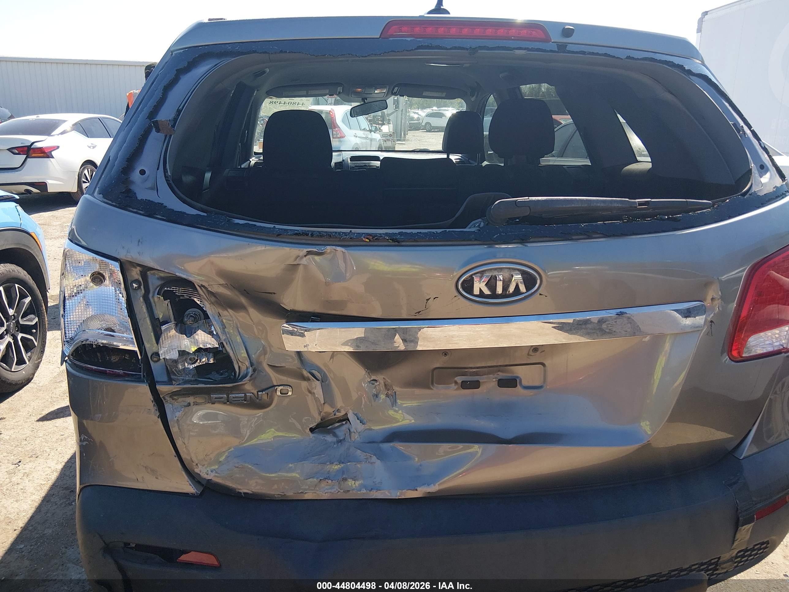 KIA SORENTO image 6